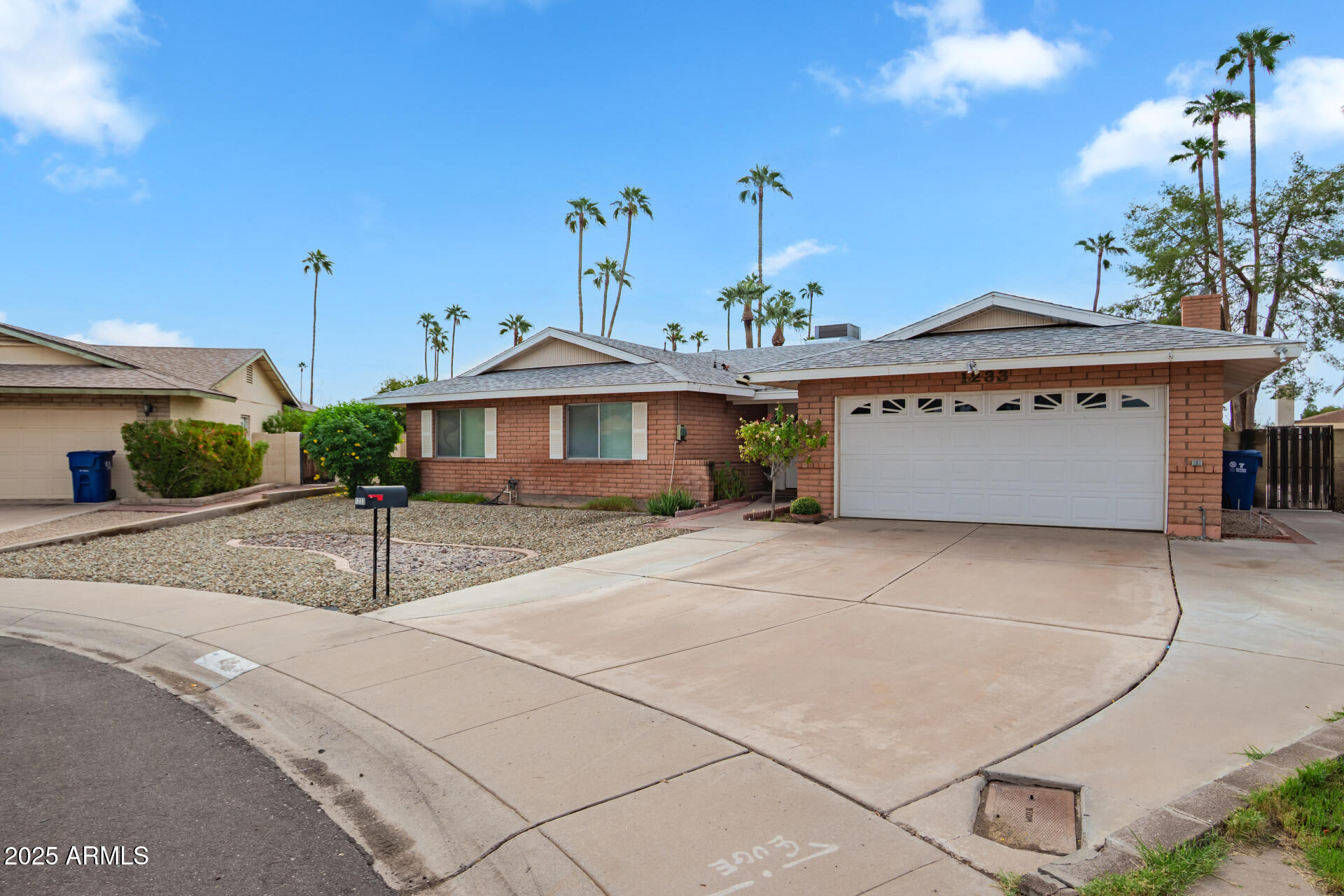 1233 E Watson Drive, Tempe