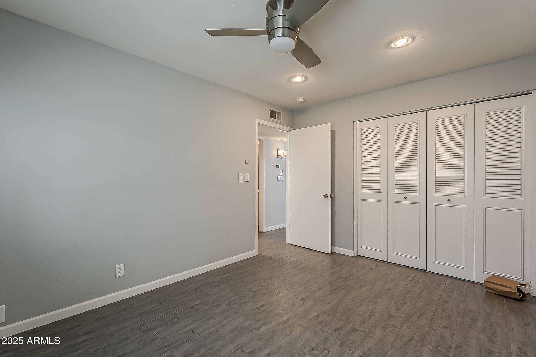 531 E ROANOKE Avenue, D, Phoenix Unit: D