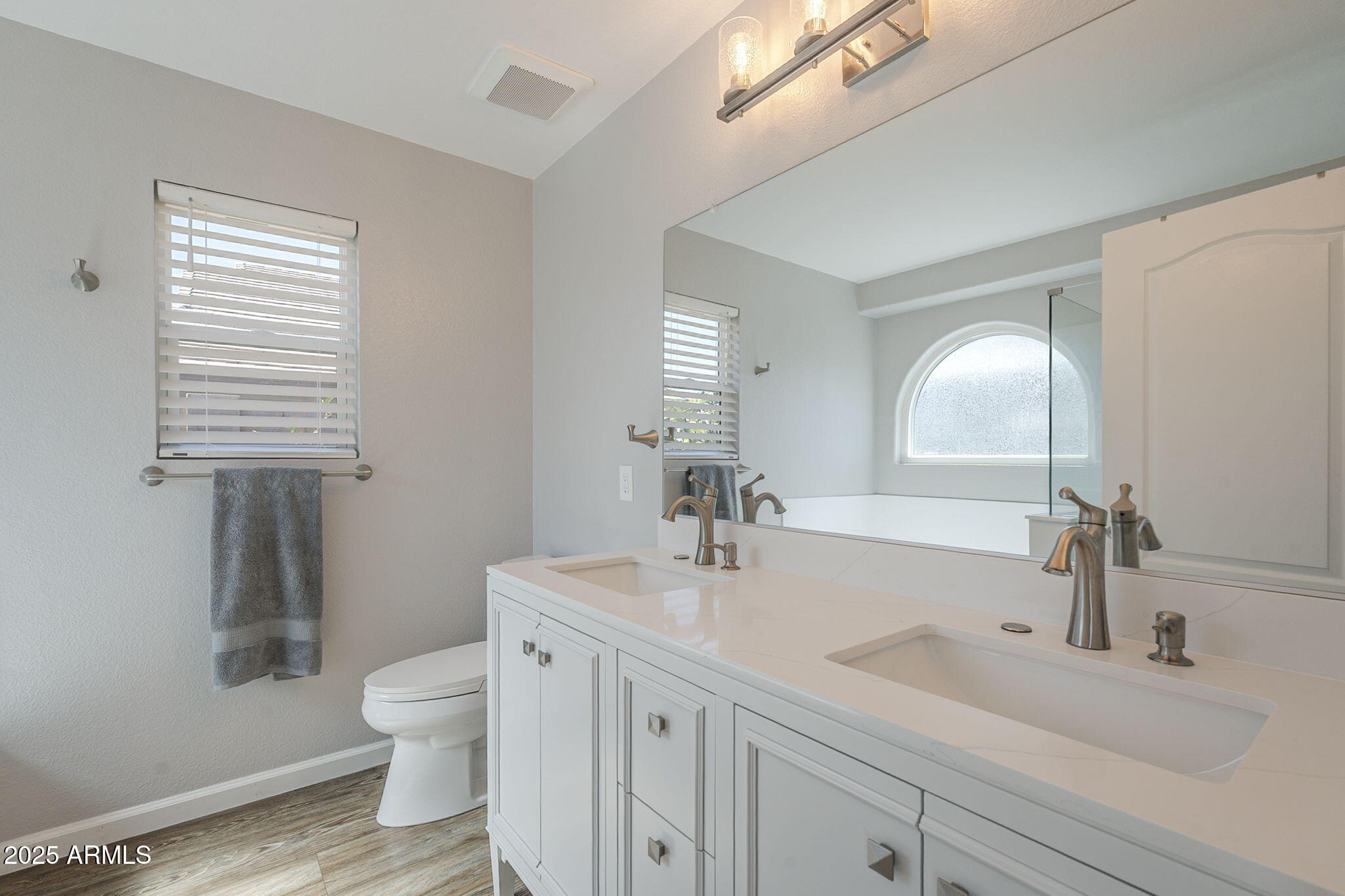 1173 E BETSY Lane, Gilbert