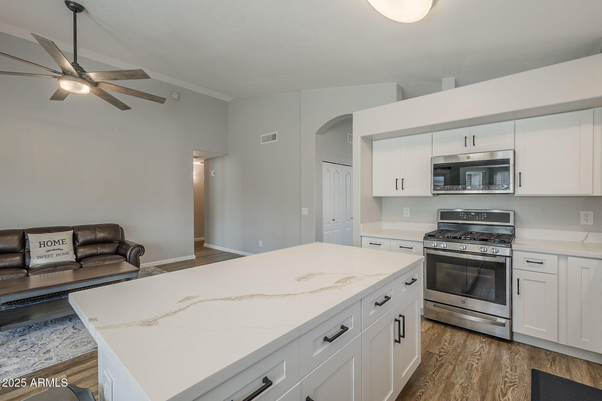 1173 E BETSY Lane, Gilbert