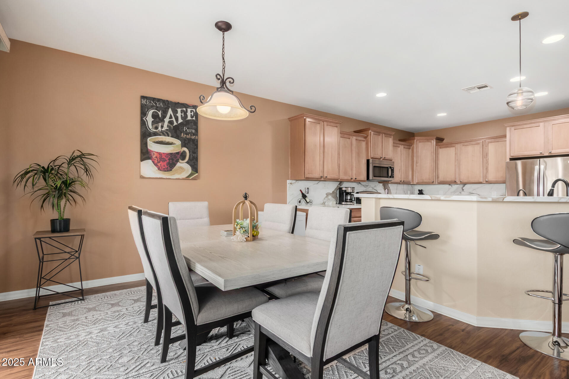 6900 W Patriot Way, Florence