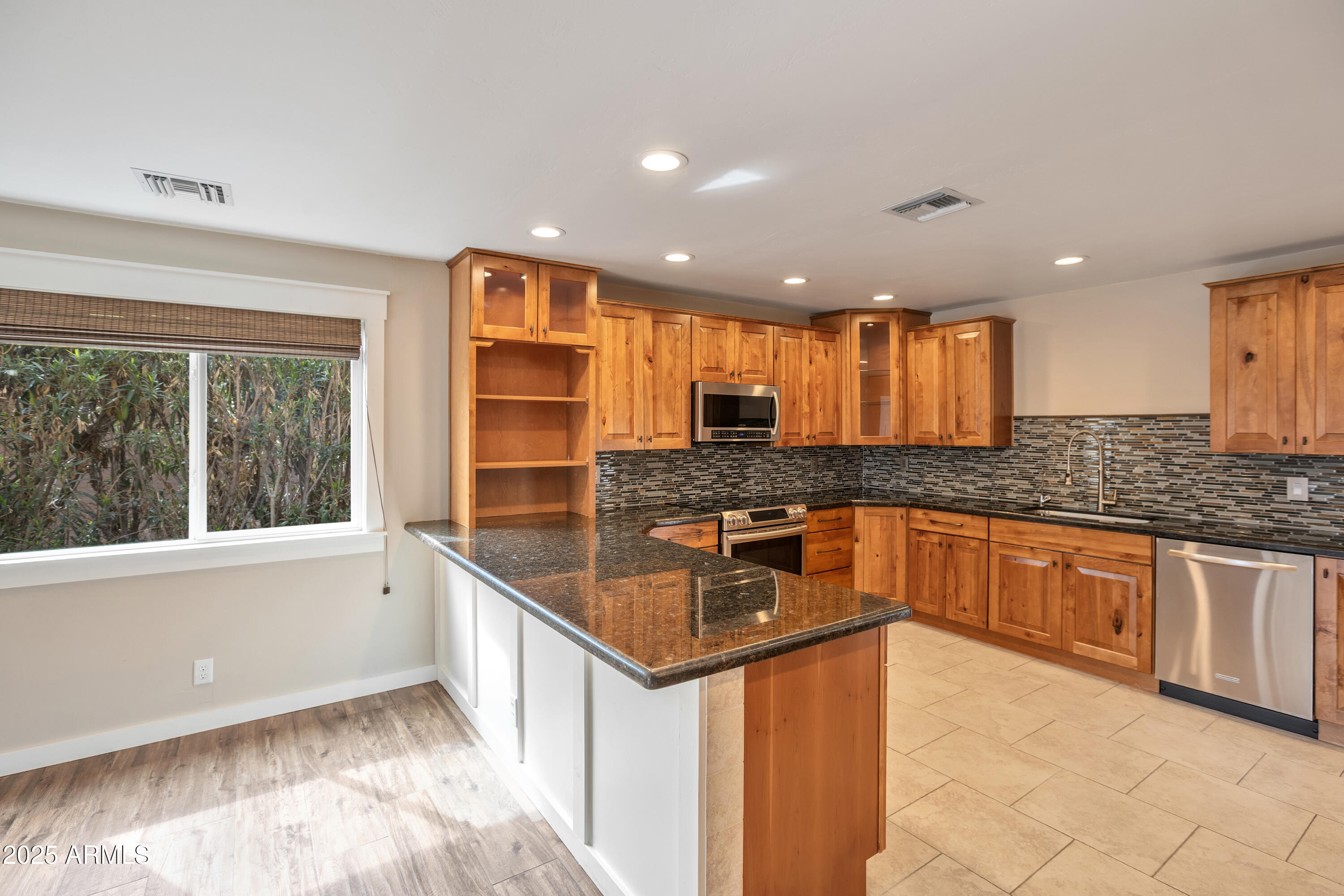 1292 LEISURE WORLD, Mesa