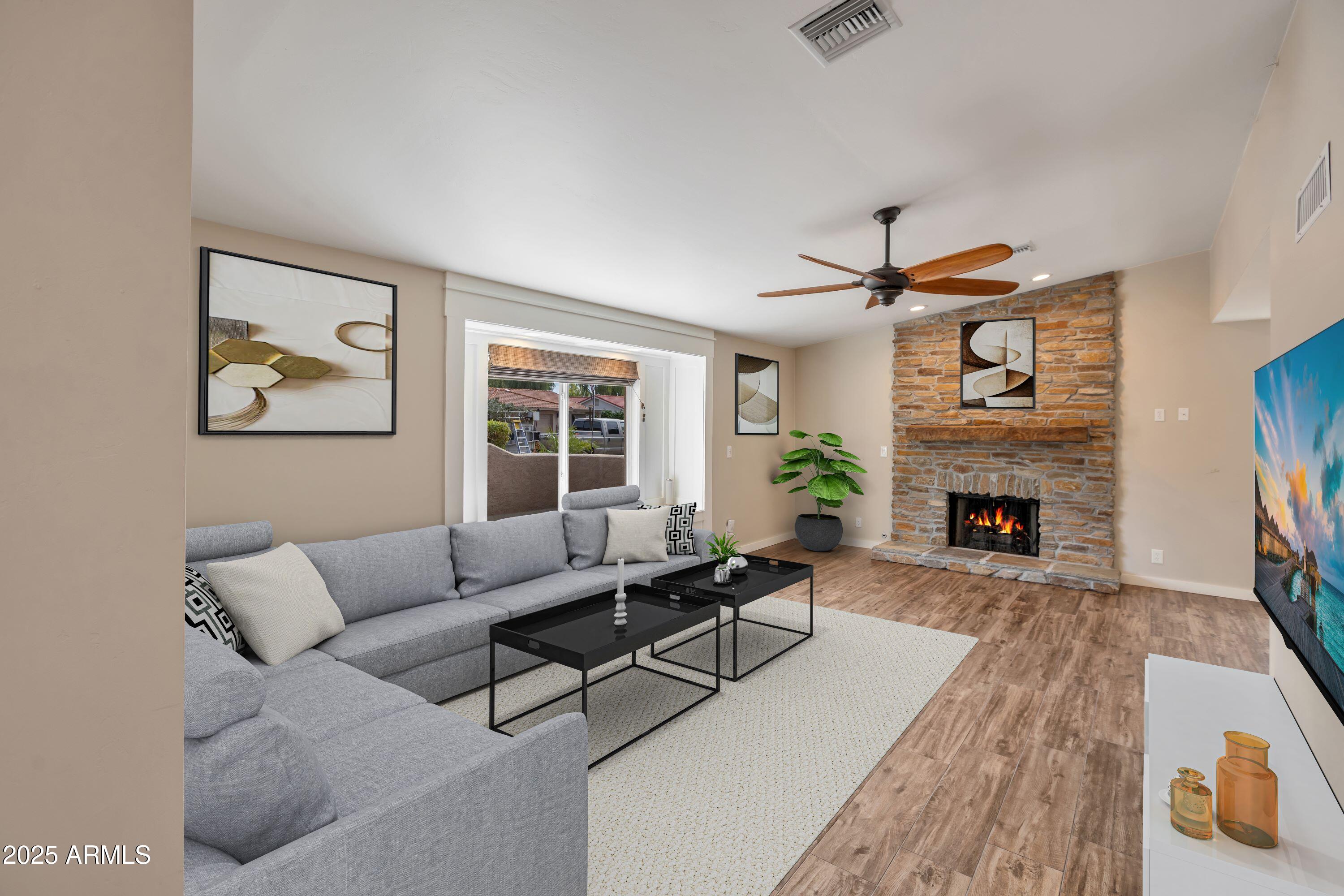 1292 LEISURE WORLD, Mesa