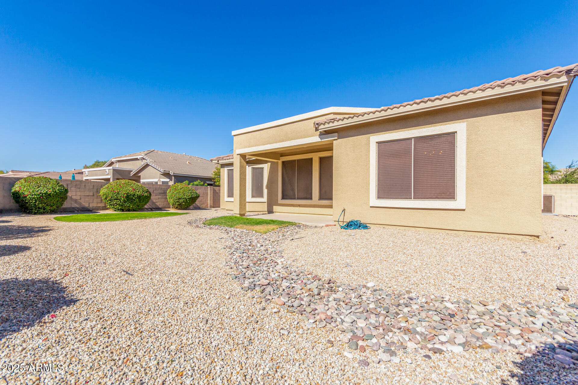 3413 E ROADRUNNER Drive, Chandler