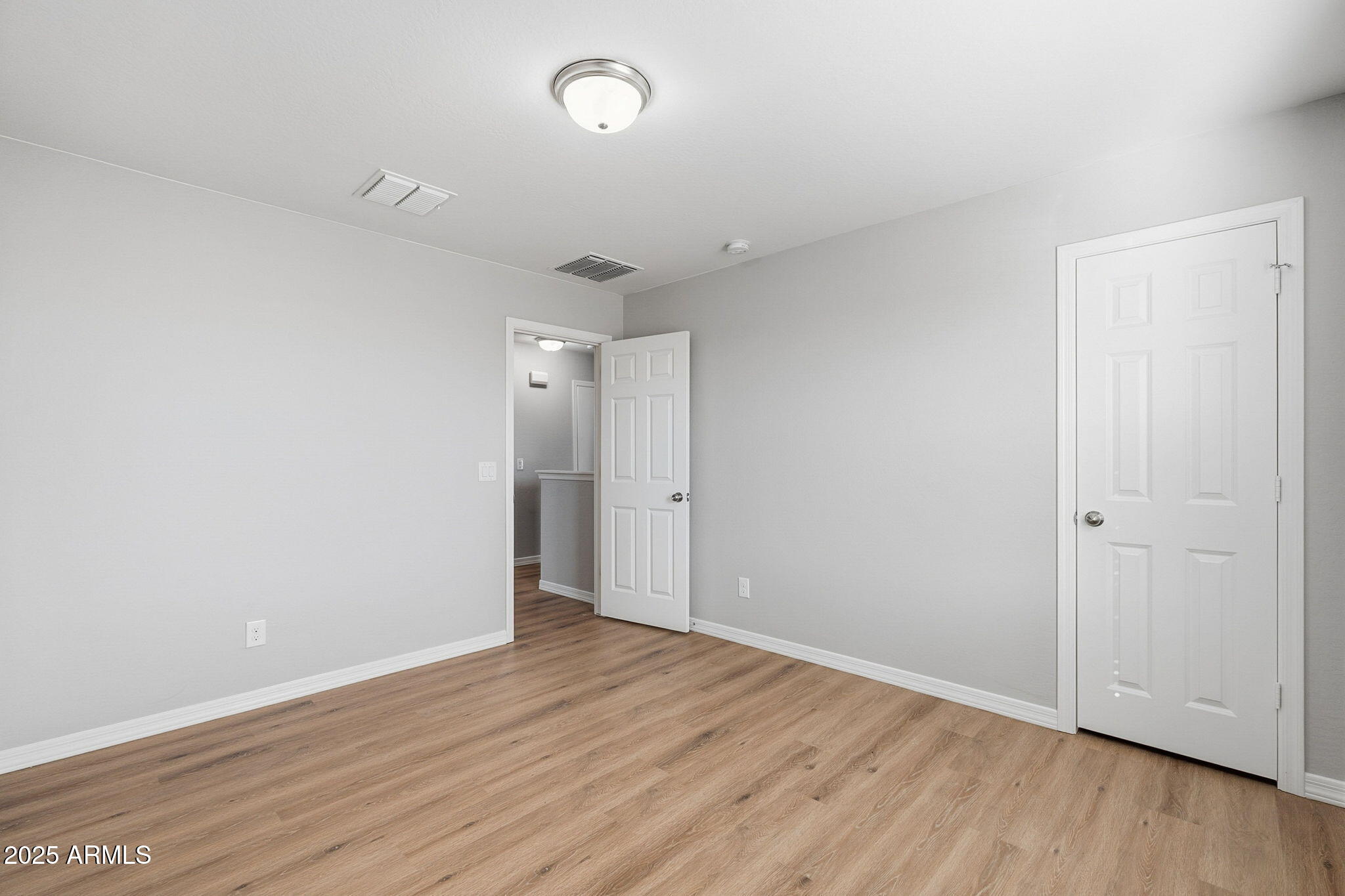 152 E DEWEY Avenue, Coolidge