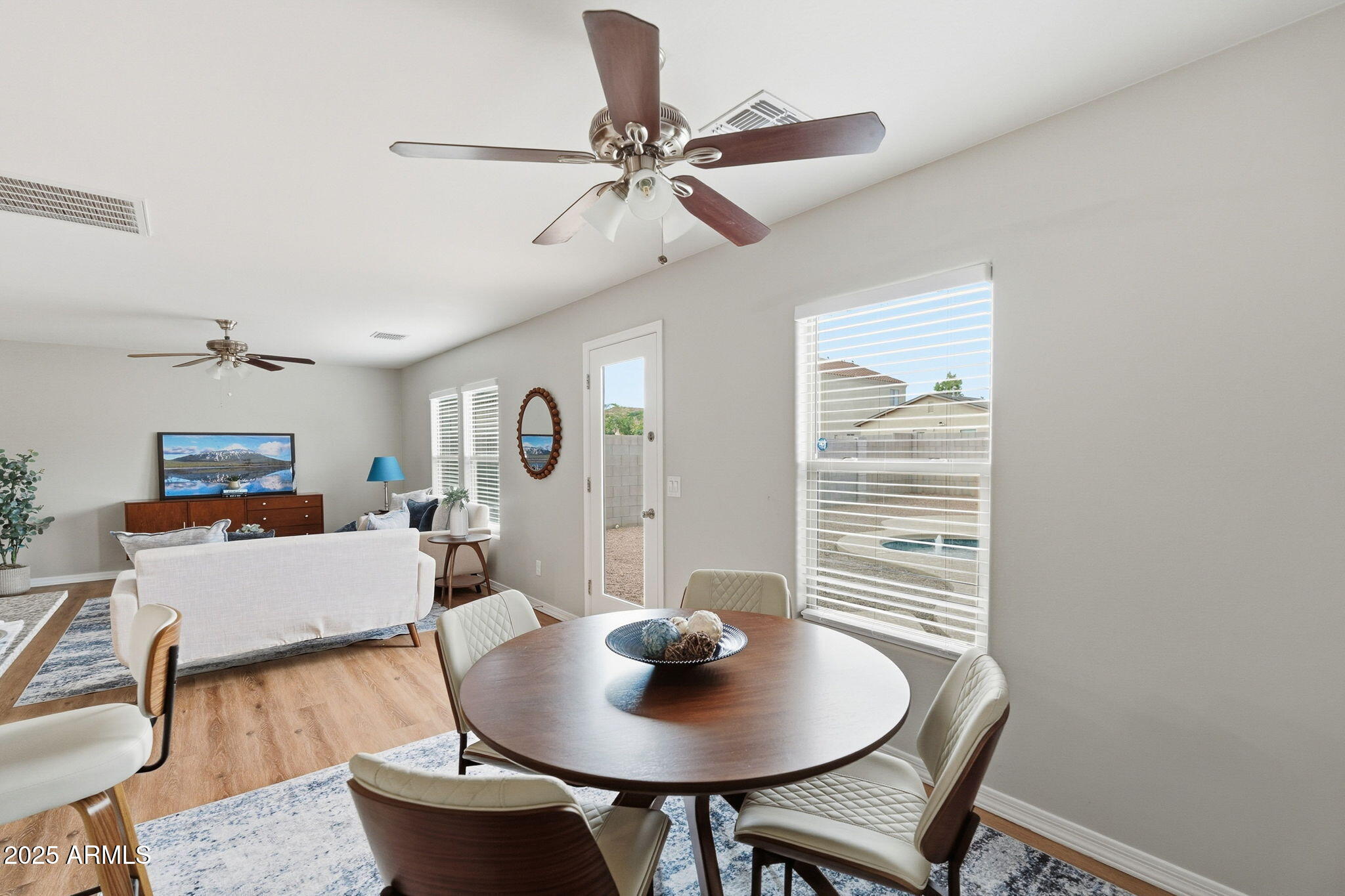 152 E DEWEY Avenue, Coolidge