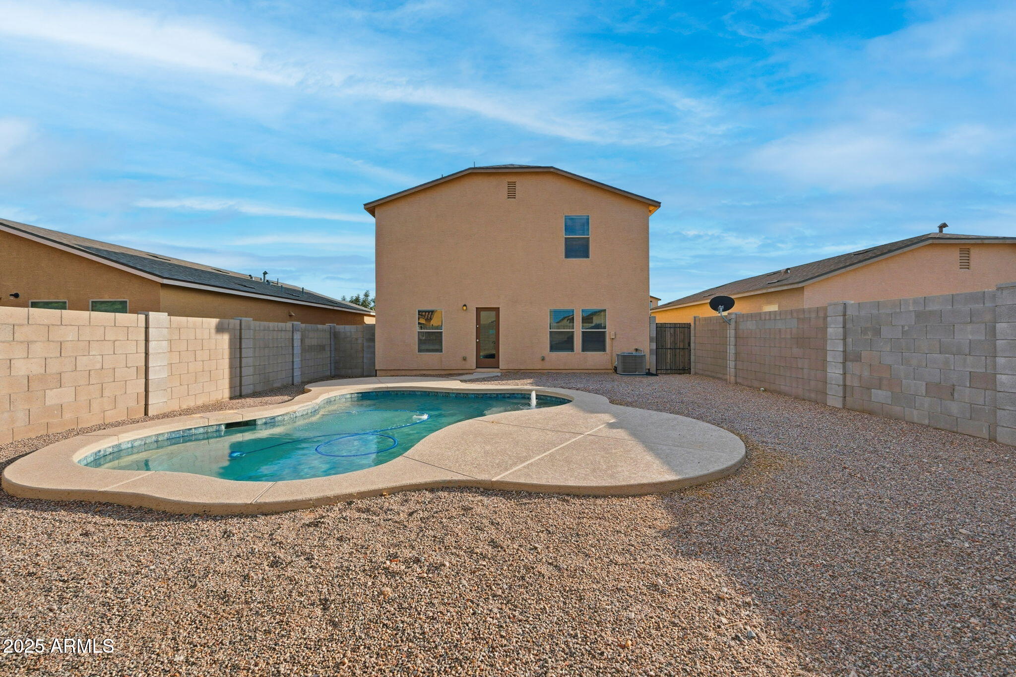 152 E DEWEY Avenue, Coolidge