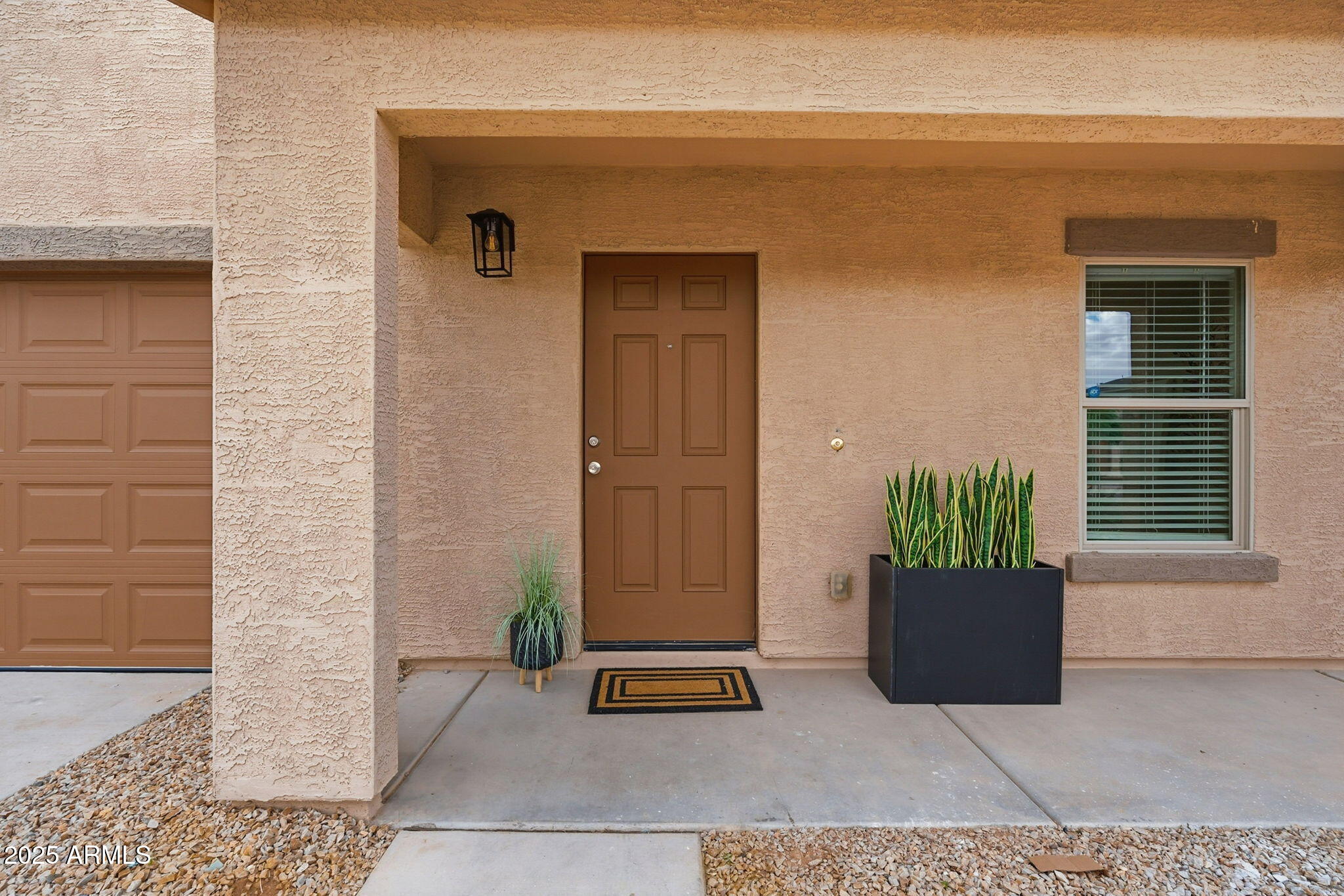 152 E DEWEY Avenue, Coolidge