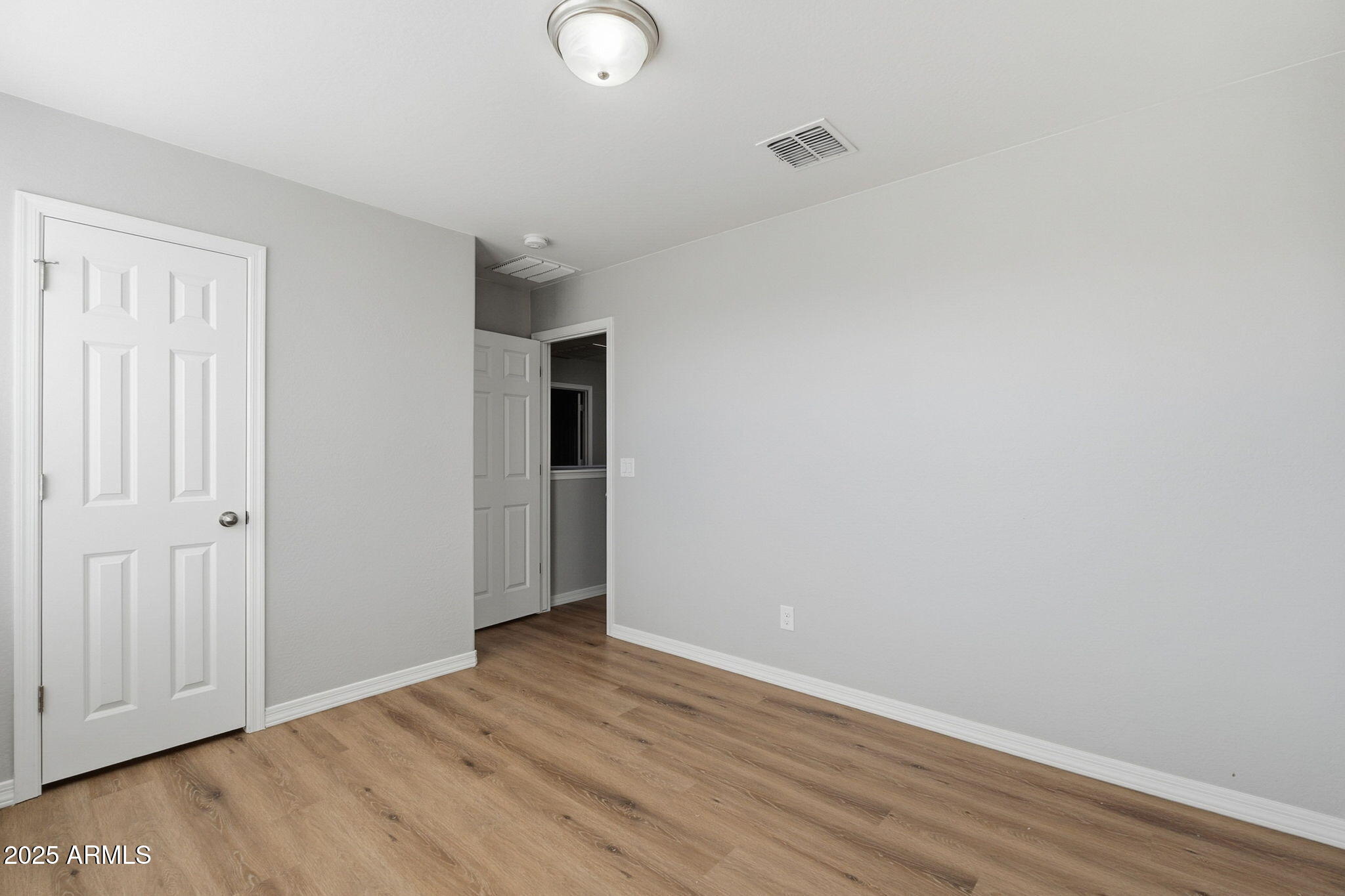 152 E DEWEY Avenue, Coolidge