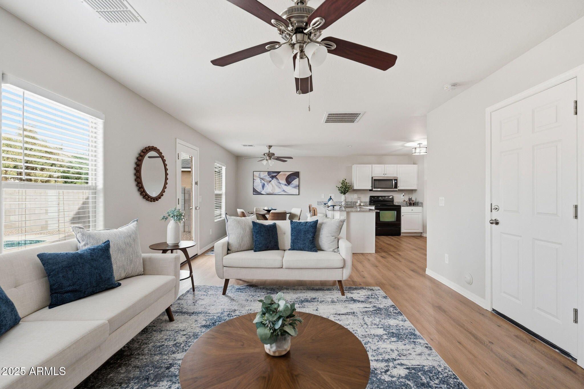 152 E DEWEY Avenue, Coolidge