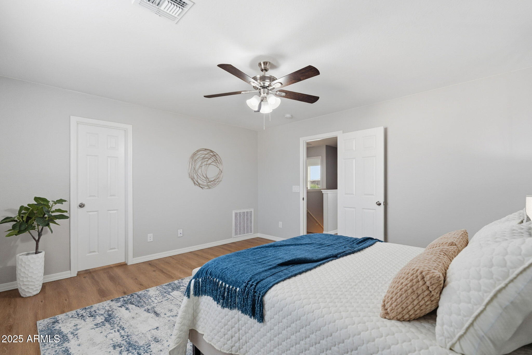 152 E DEWEY Avenue, Coolidge