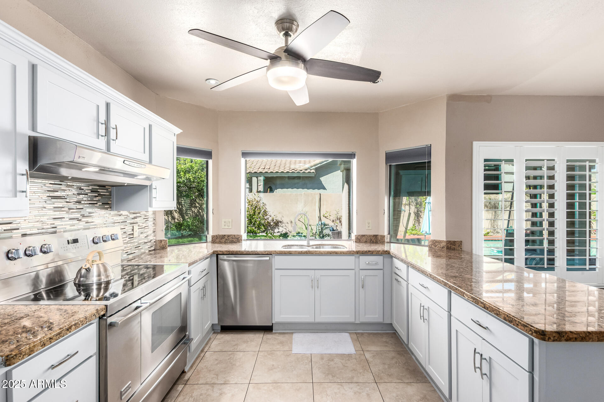 1706 E BROOKWOOD Court, Phoenix