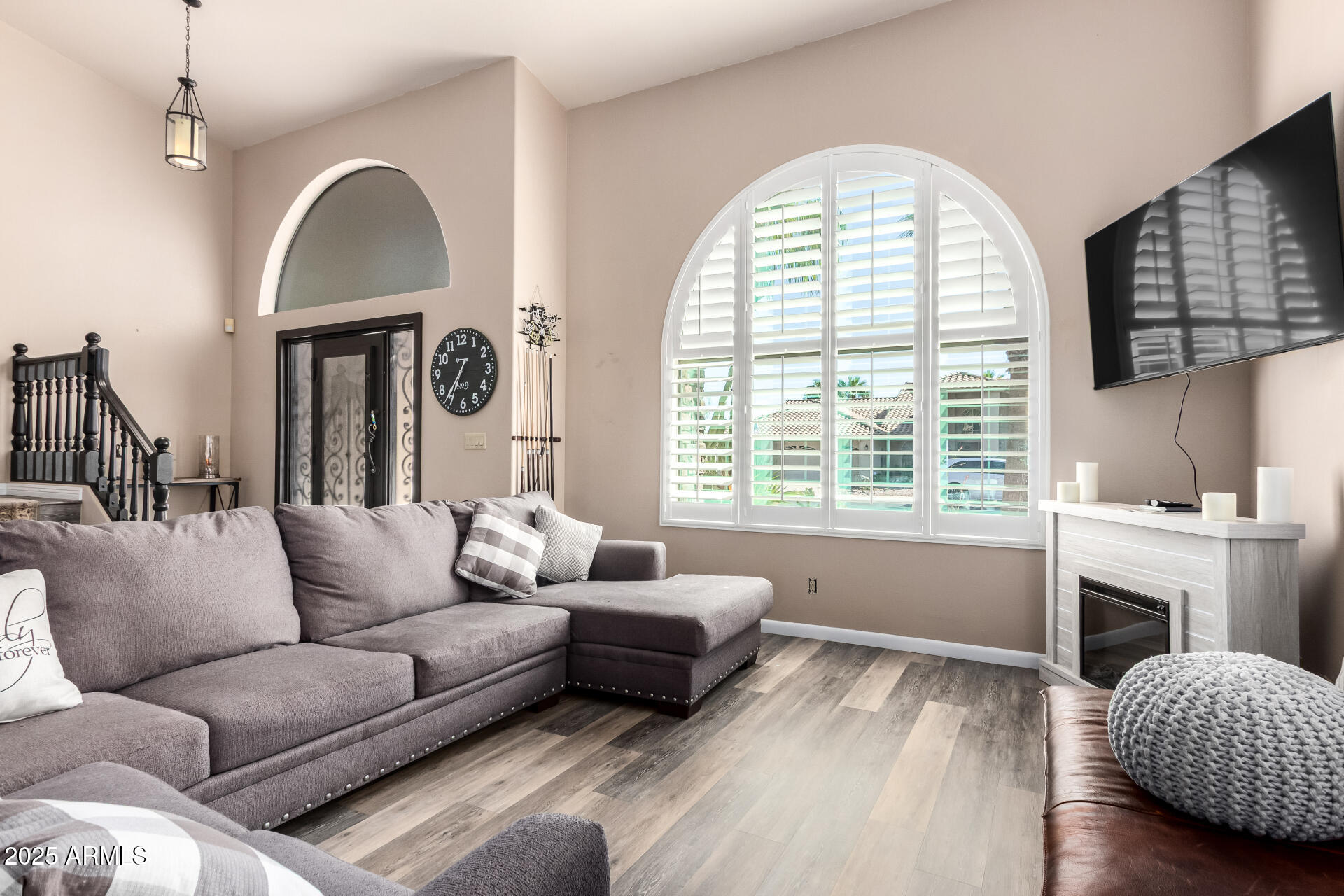 1706 E BROOKWOOD Court, Phoenix