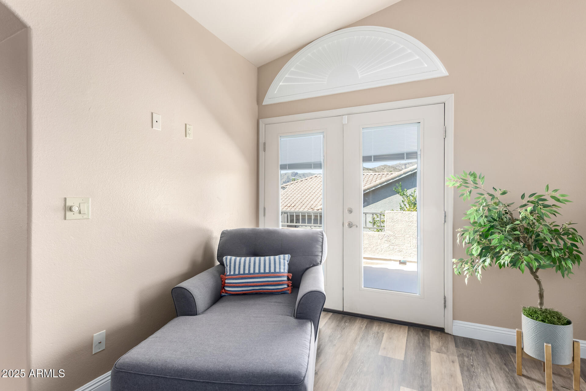 1706 E BROOKWOOD Court, Phoenix