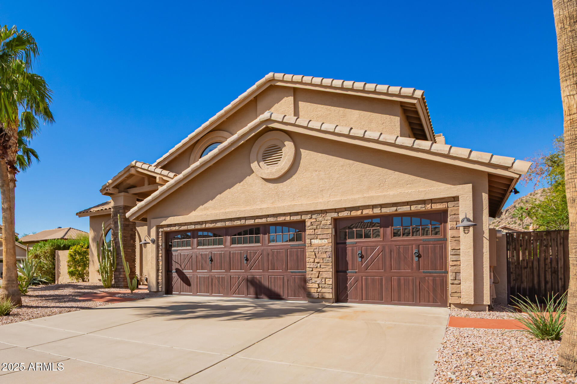 1706 E BROOKWOOD Court, Phoenix