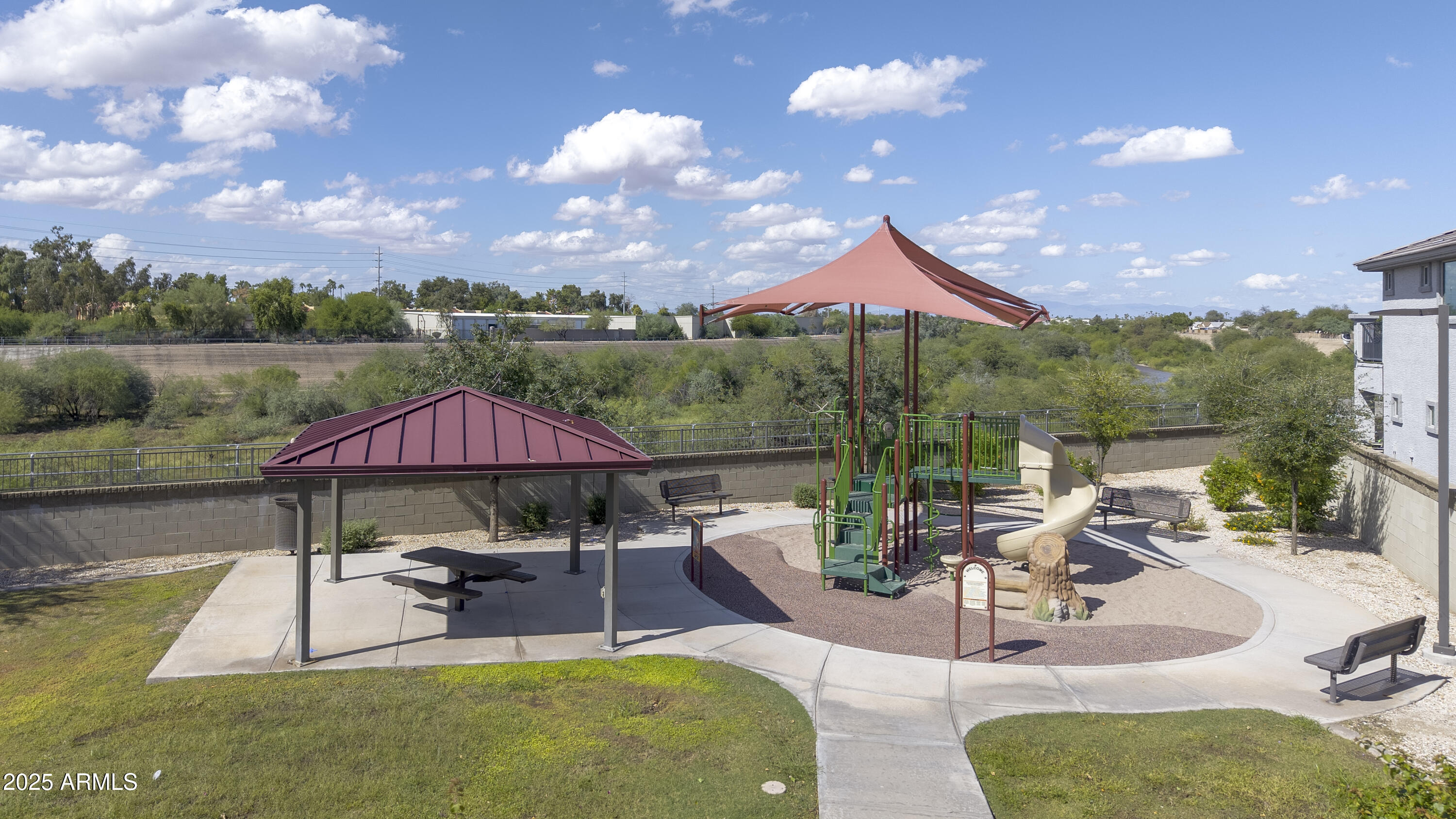 9158 N 98TH Drive, Peoria