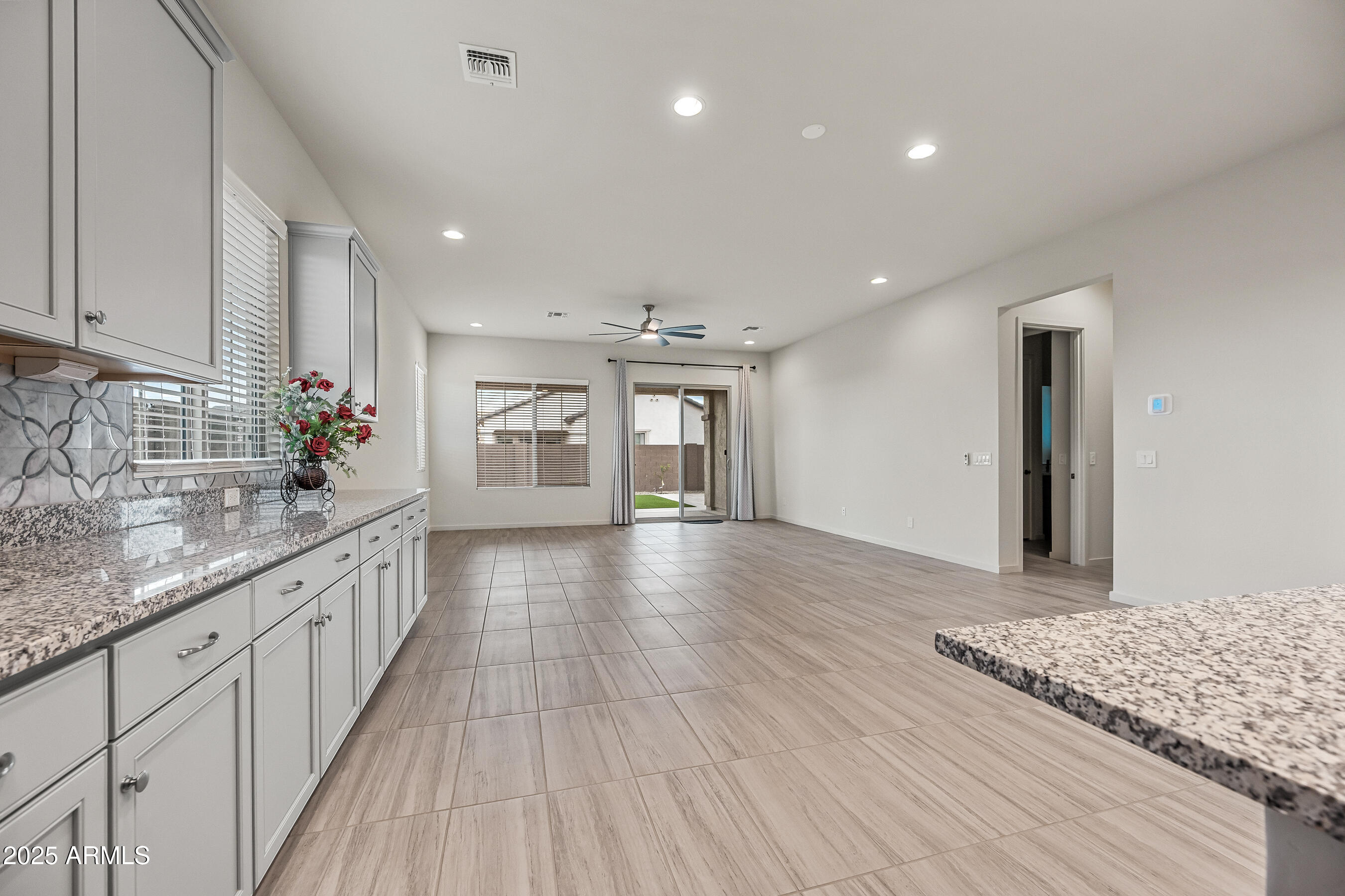 21377 E TIMBERLINE Road, Queen Creek