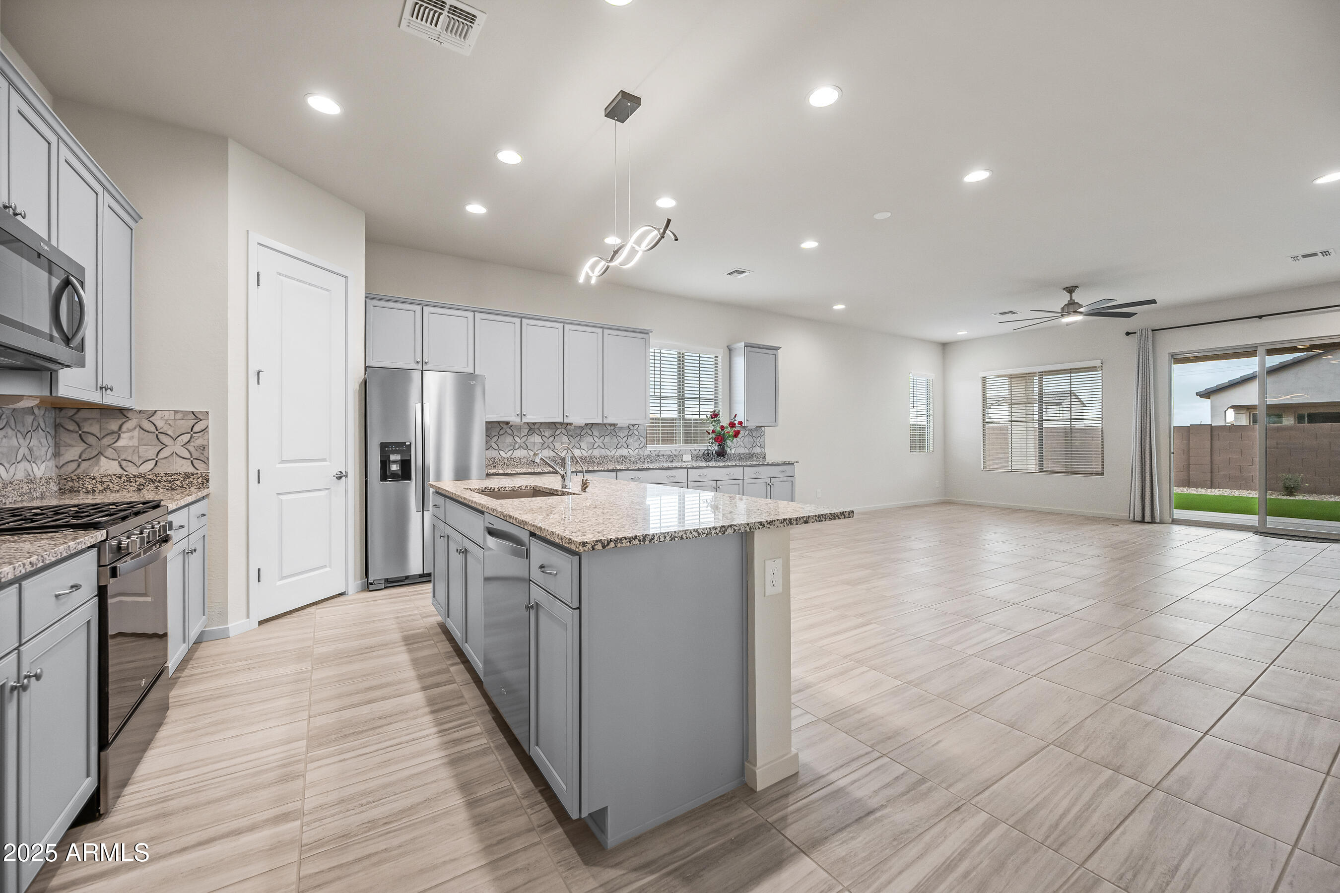 21377 E TIMBERLINE Road, Queen Creek