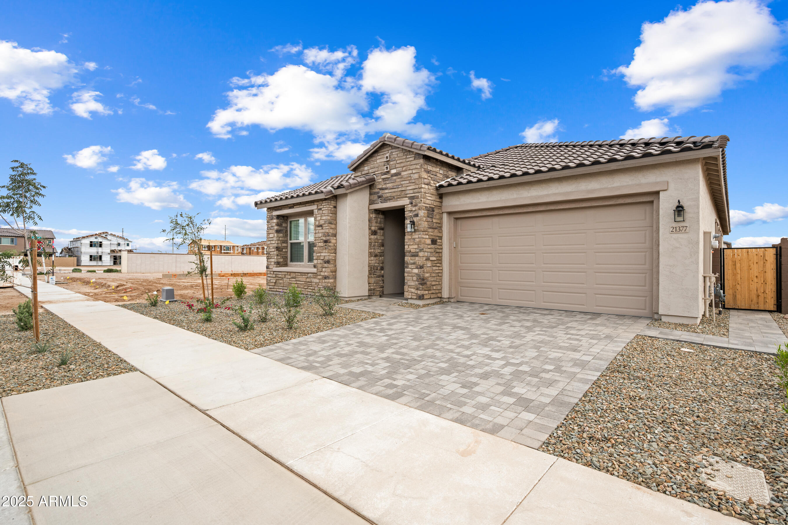 21377 E TIMBERLINE Road, Queen Creek