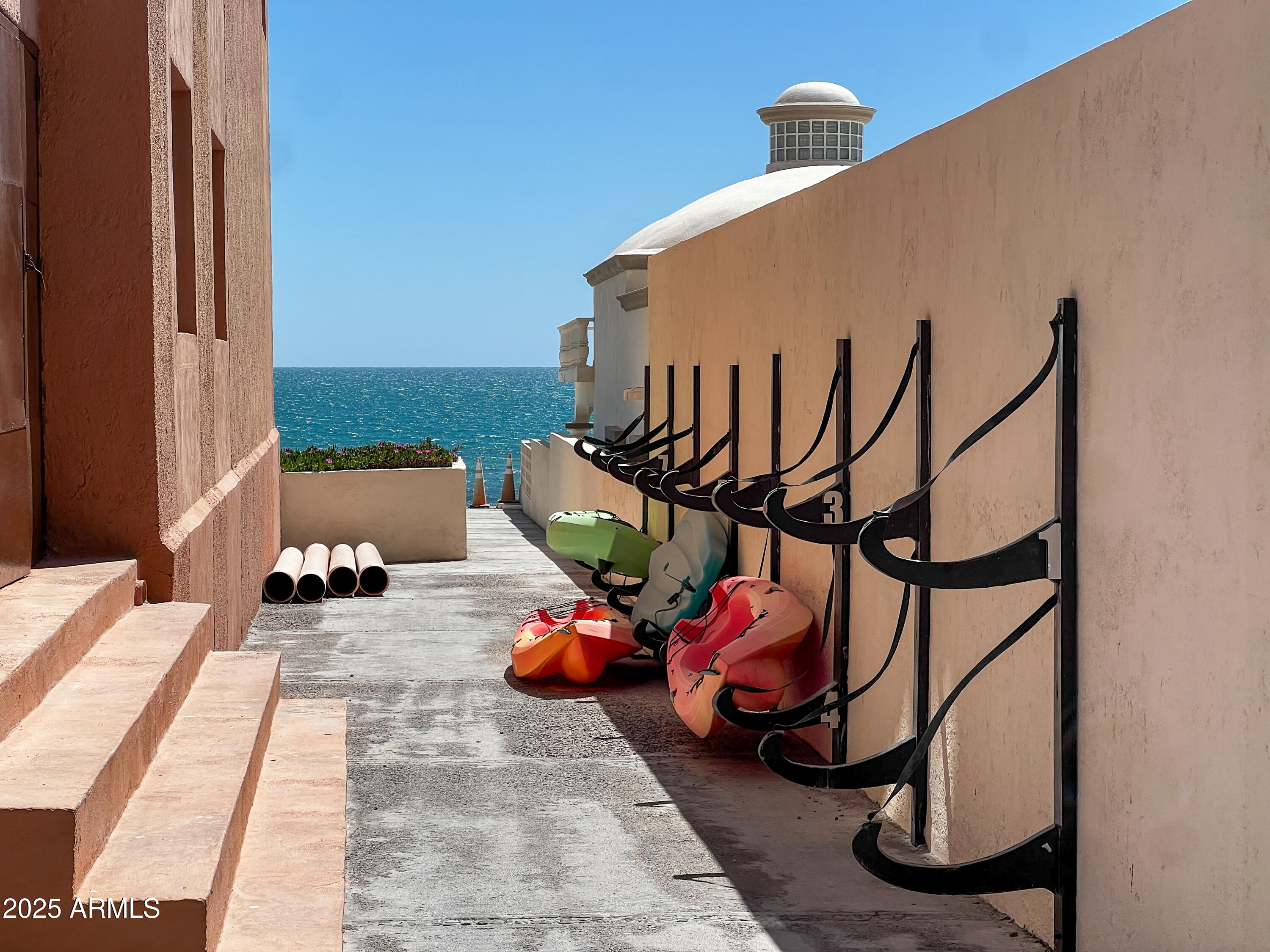 904 E Sonoran Sea Beach, Outside of USA