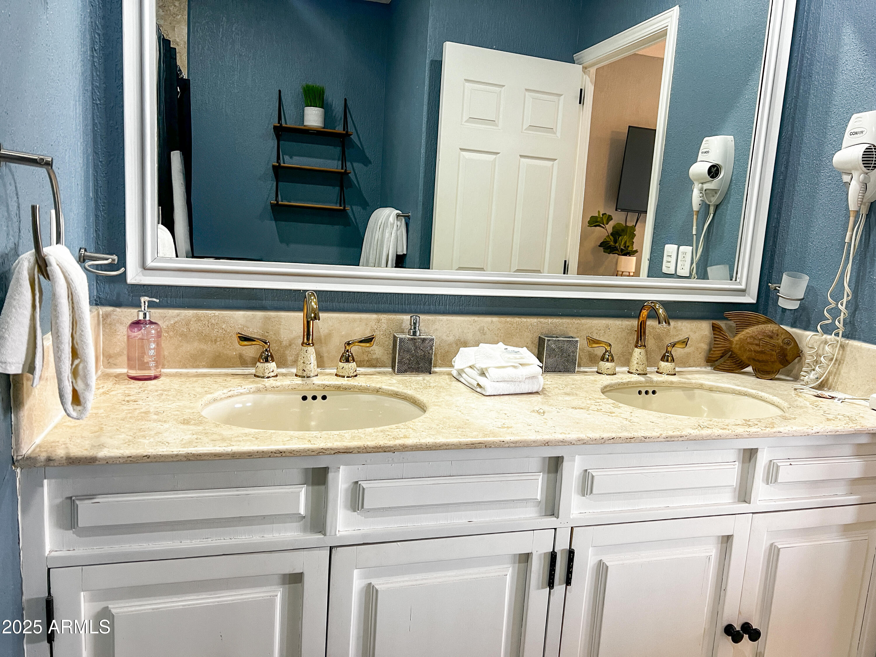 904 E Sonoran Sea Beach, Outside of USA