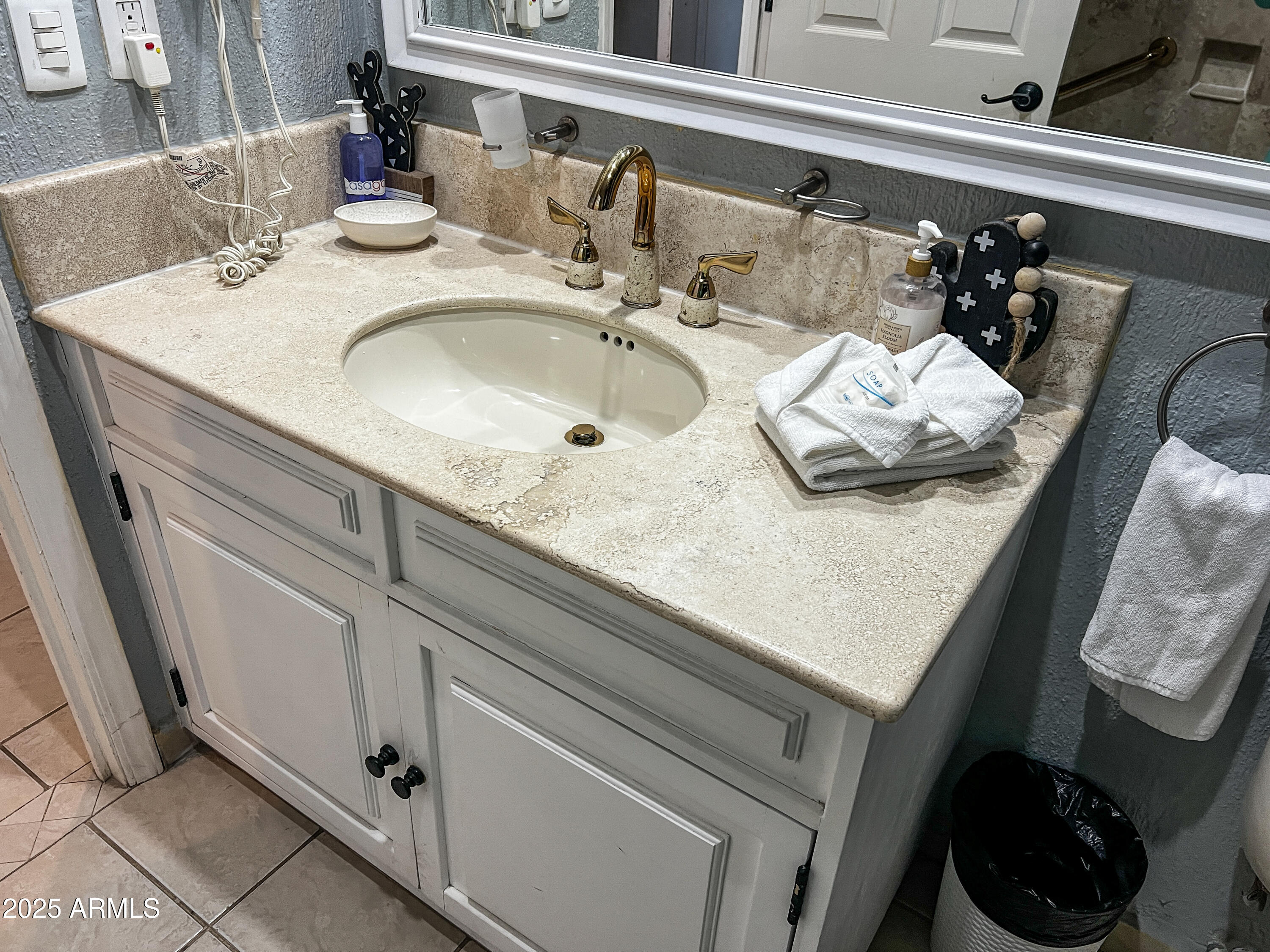 904 E Sonoran Sea Beach, Outside of USA