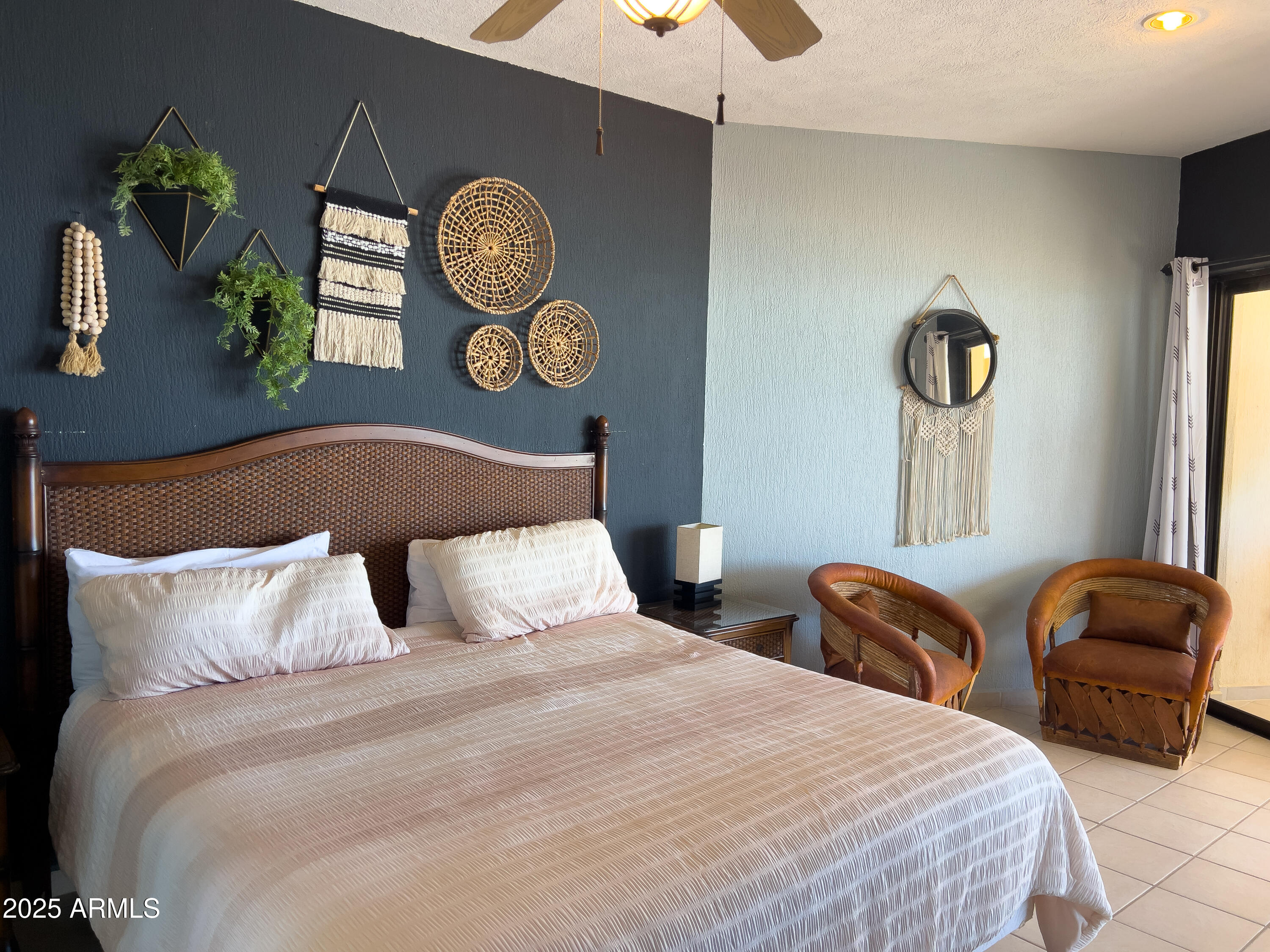 904 E Sonoran Sea Beach, Outside of USA