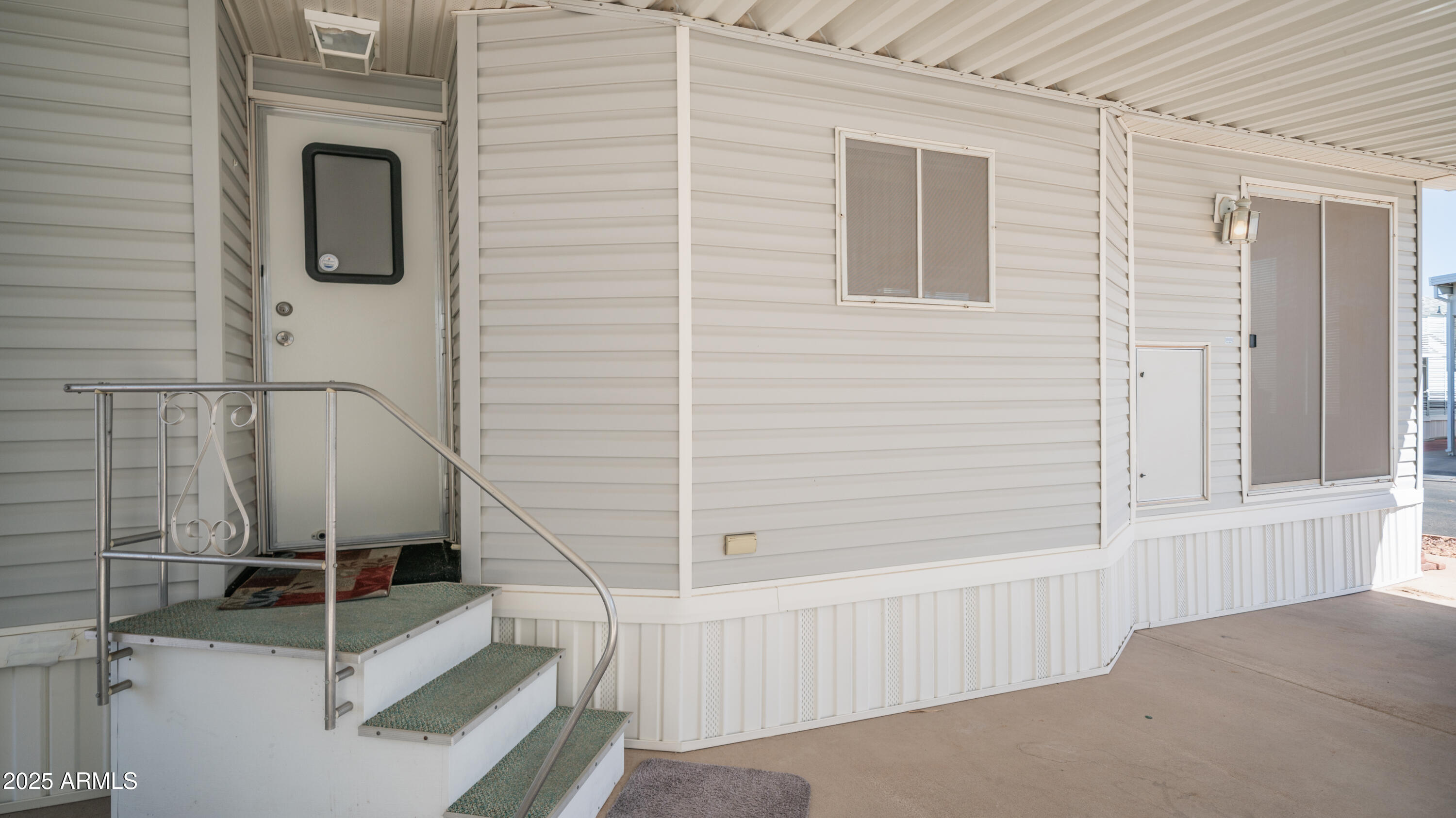 94 JACKNIFE Drive, 94, Apache Junction Unit: 94