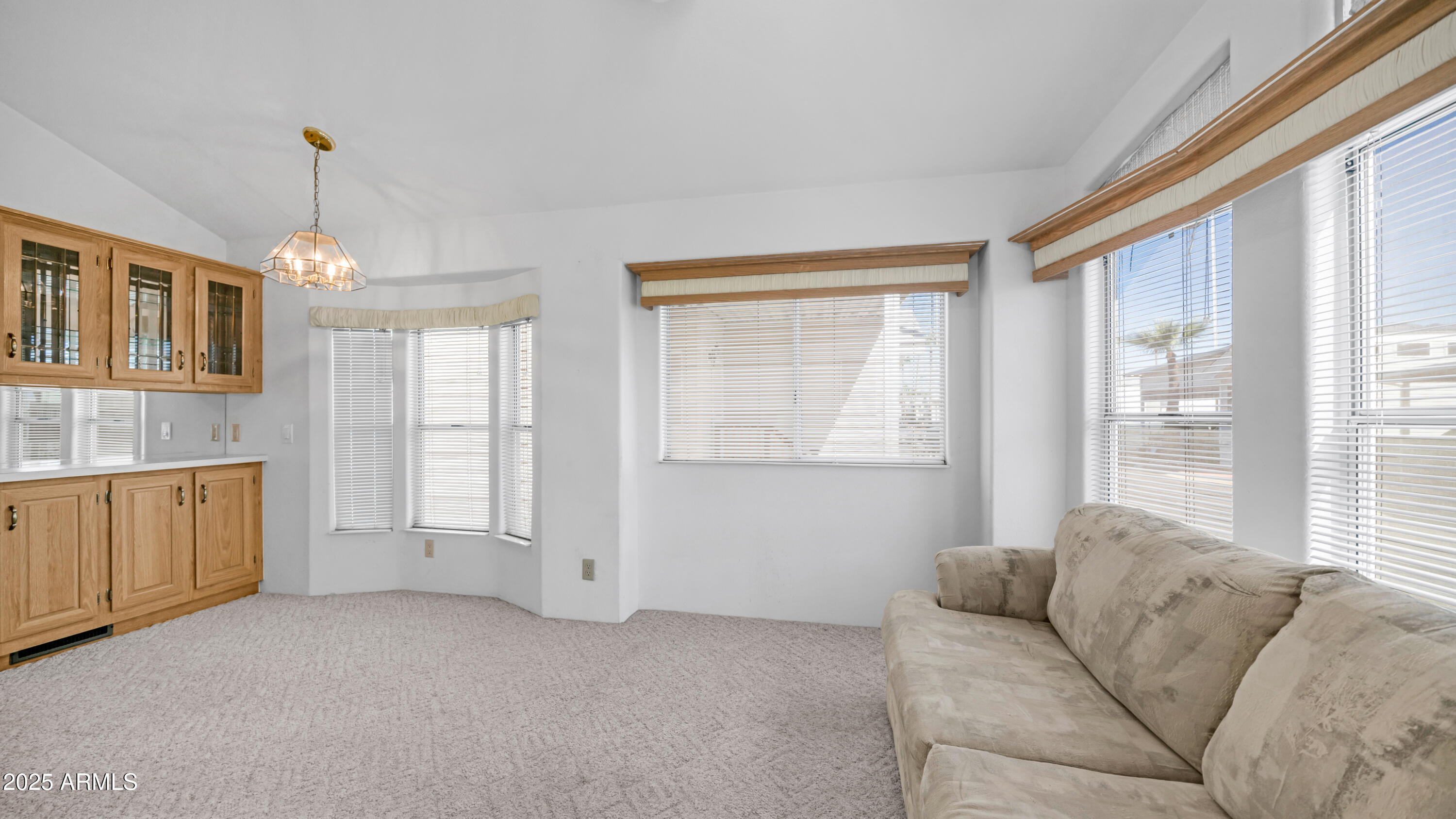 94 JACKNIFE Drive, 94, Apache Junction Unit: 94