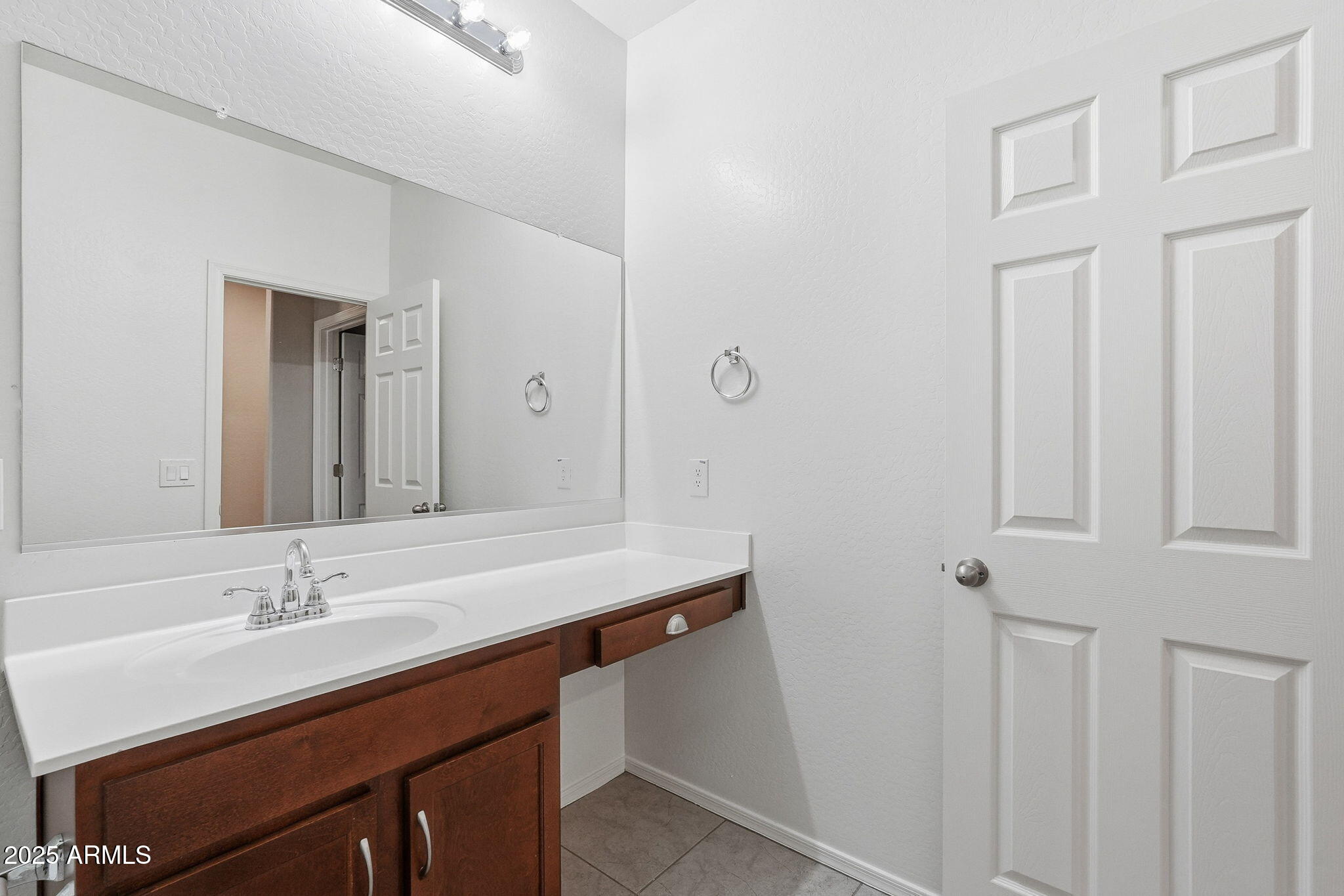 4065 W ARDMORE Road, Laveen