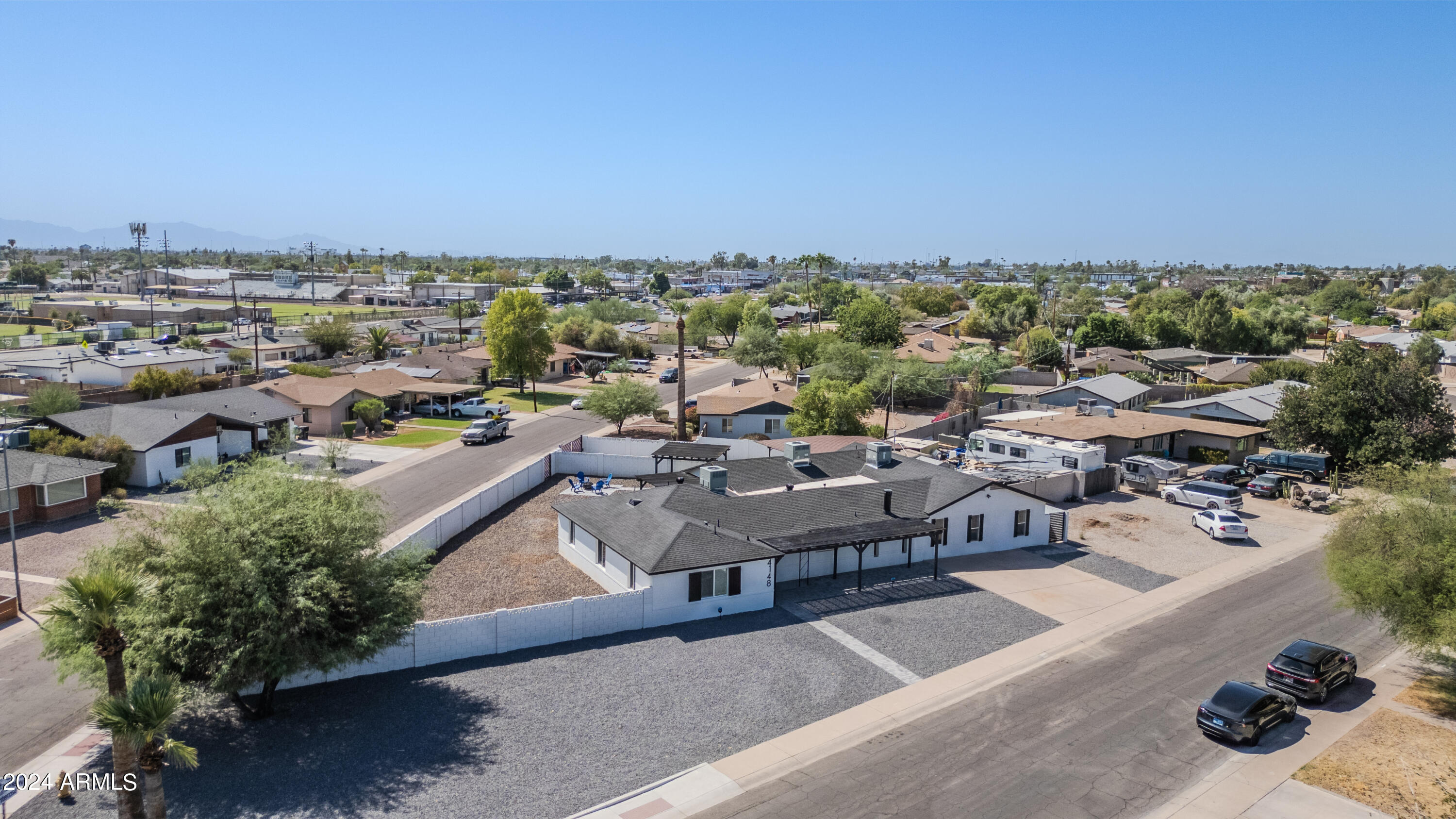 4148 N WESTVIEW Drive, Phoenix