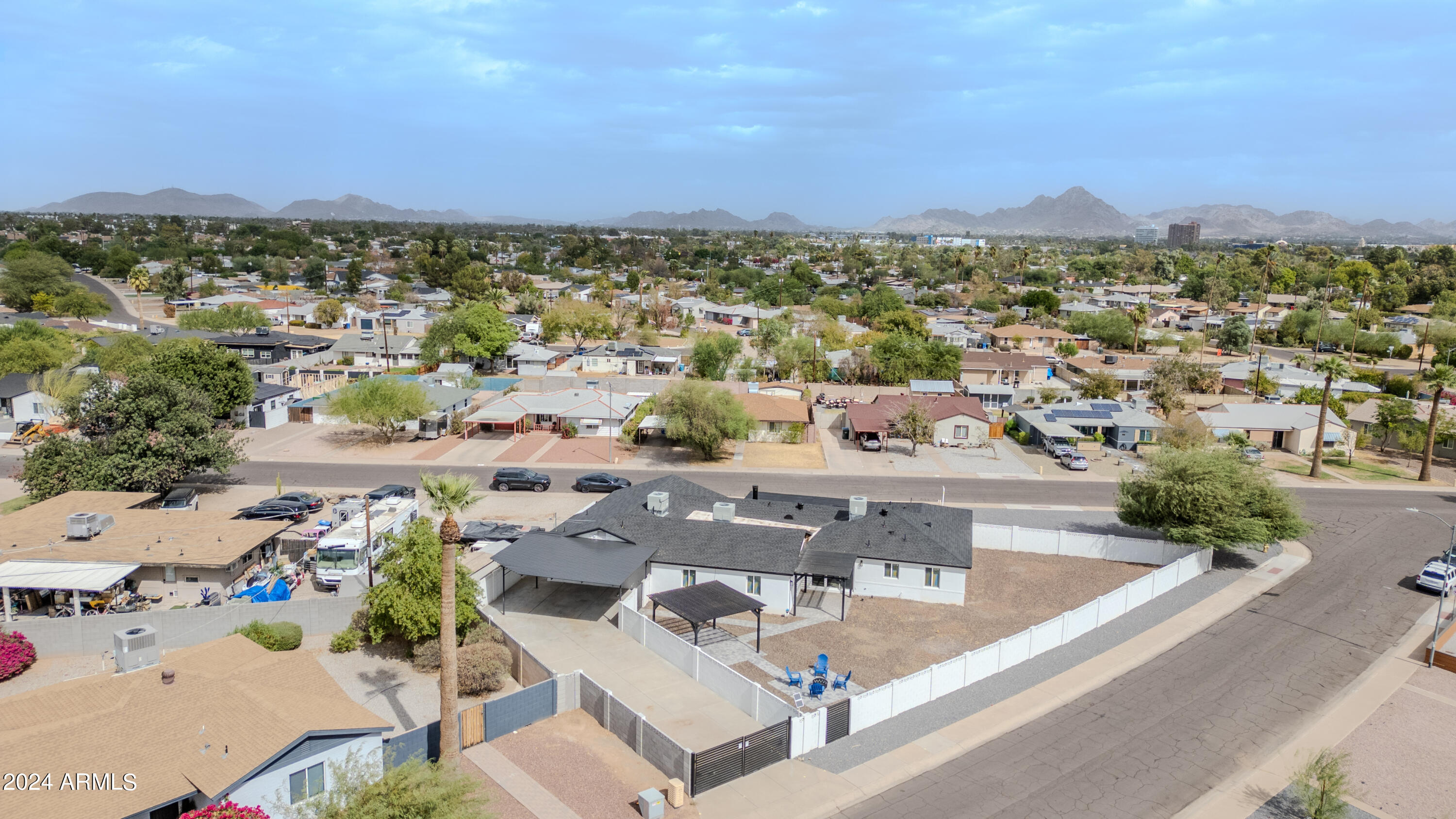 4148 N WESTVIEW Drive, Phoenix