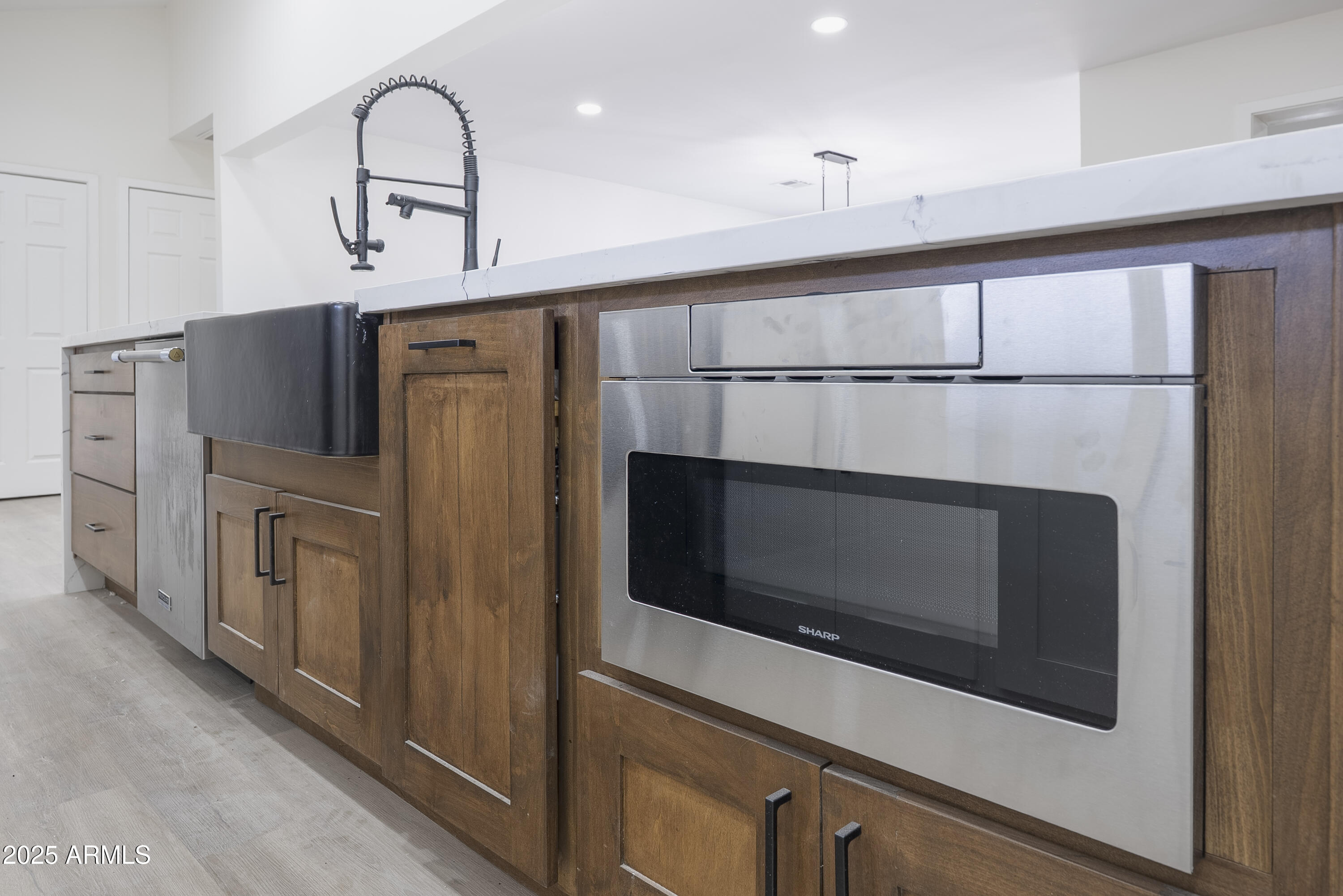 4148 N WESTVIEW Drive, Phoenix