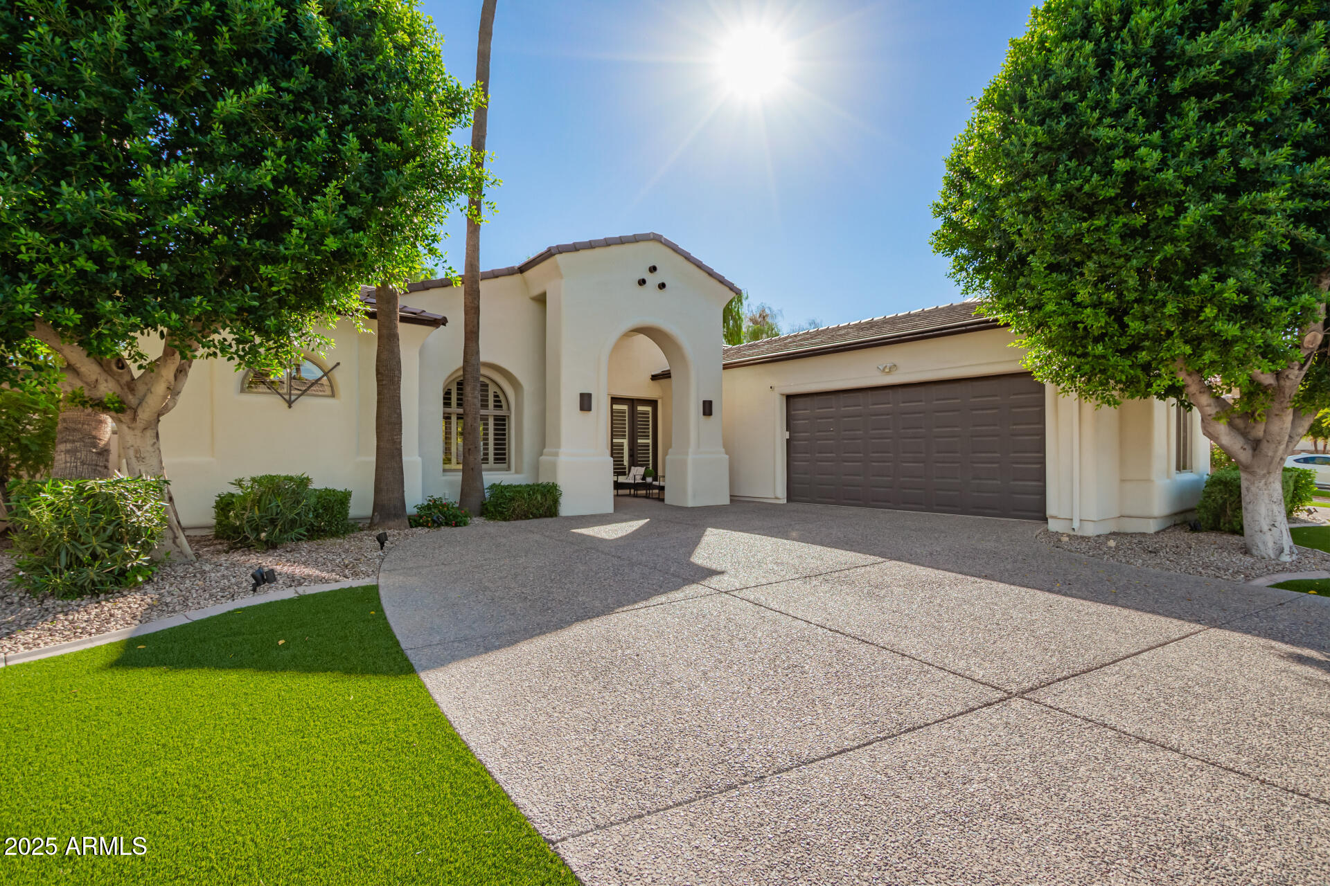 631 W AZALEA Drive, Chandler