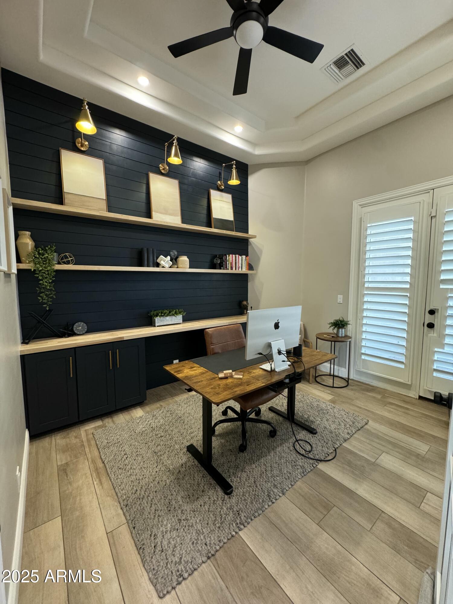 631 W AZALEA Drive, Chandler