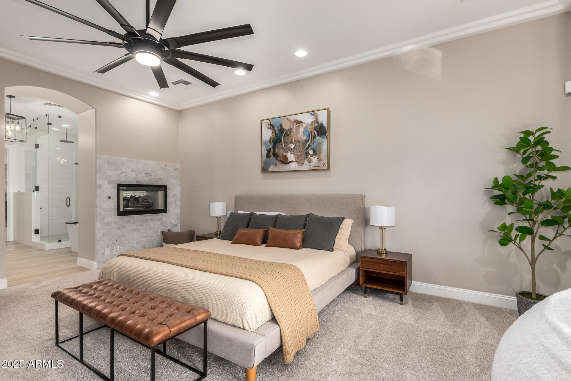 631 W AZALEA Drive, Chandler