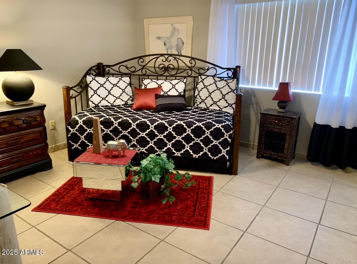 2644 W Desert Cove Avenue, Phoenix