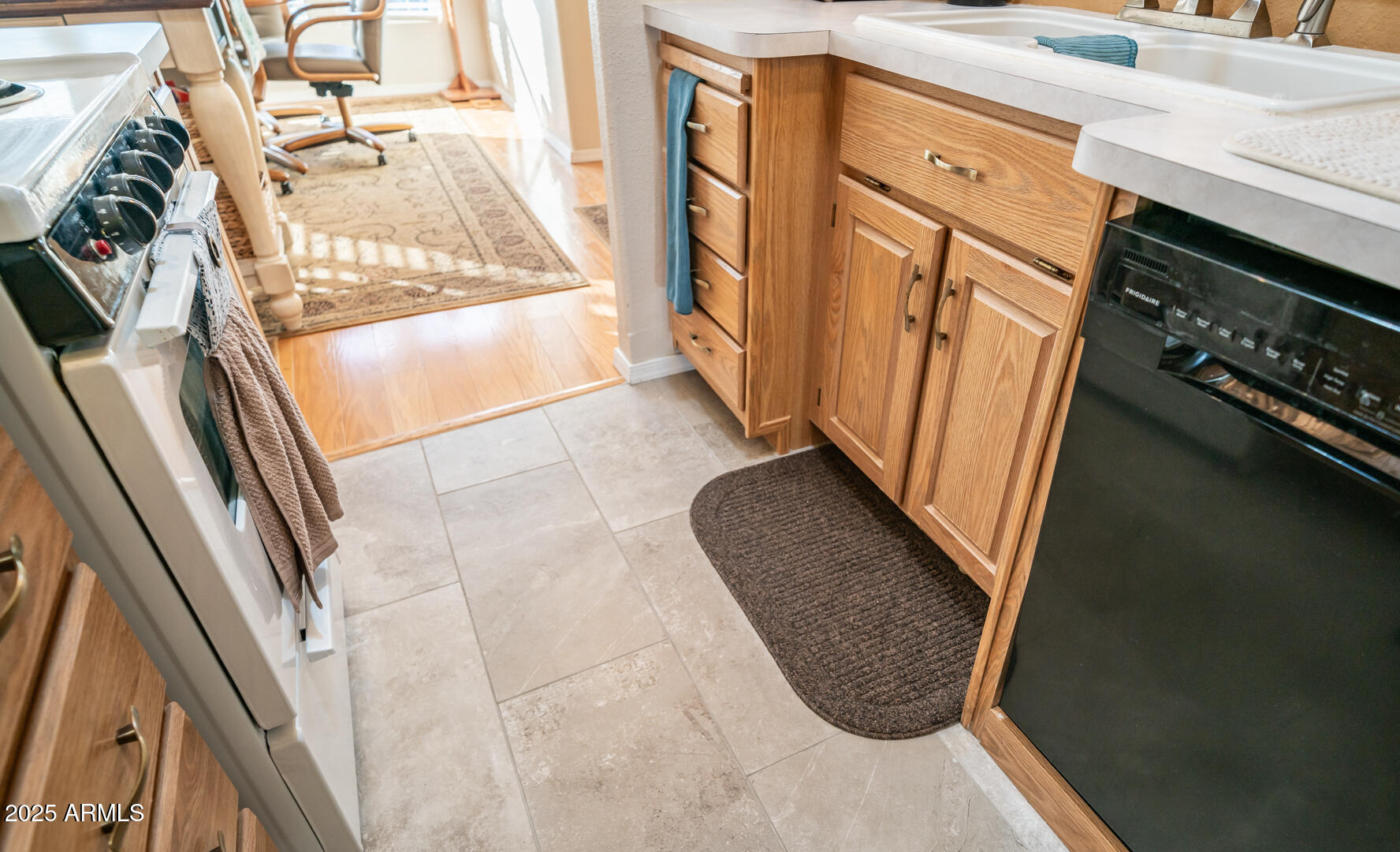 361 FELSPAR Drive, Apache Junction