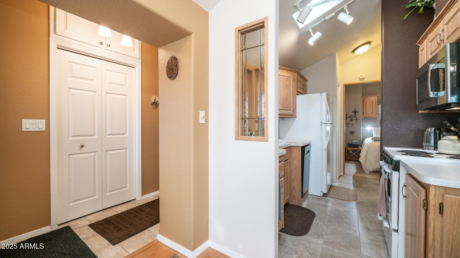 361 FELSPAR Drive, Apache Junction