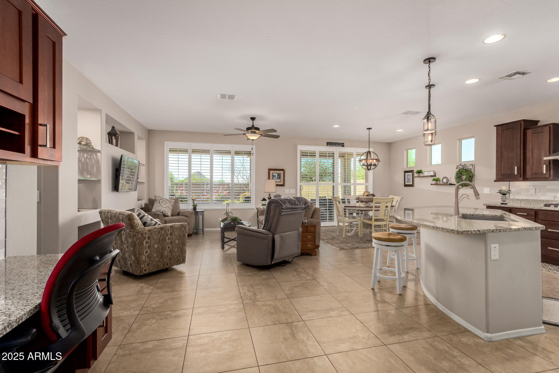 3900 N COTTONWOOD Drive, Florence