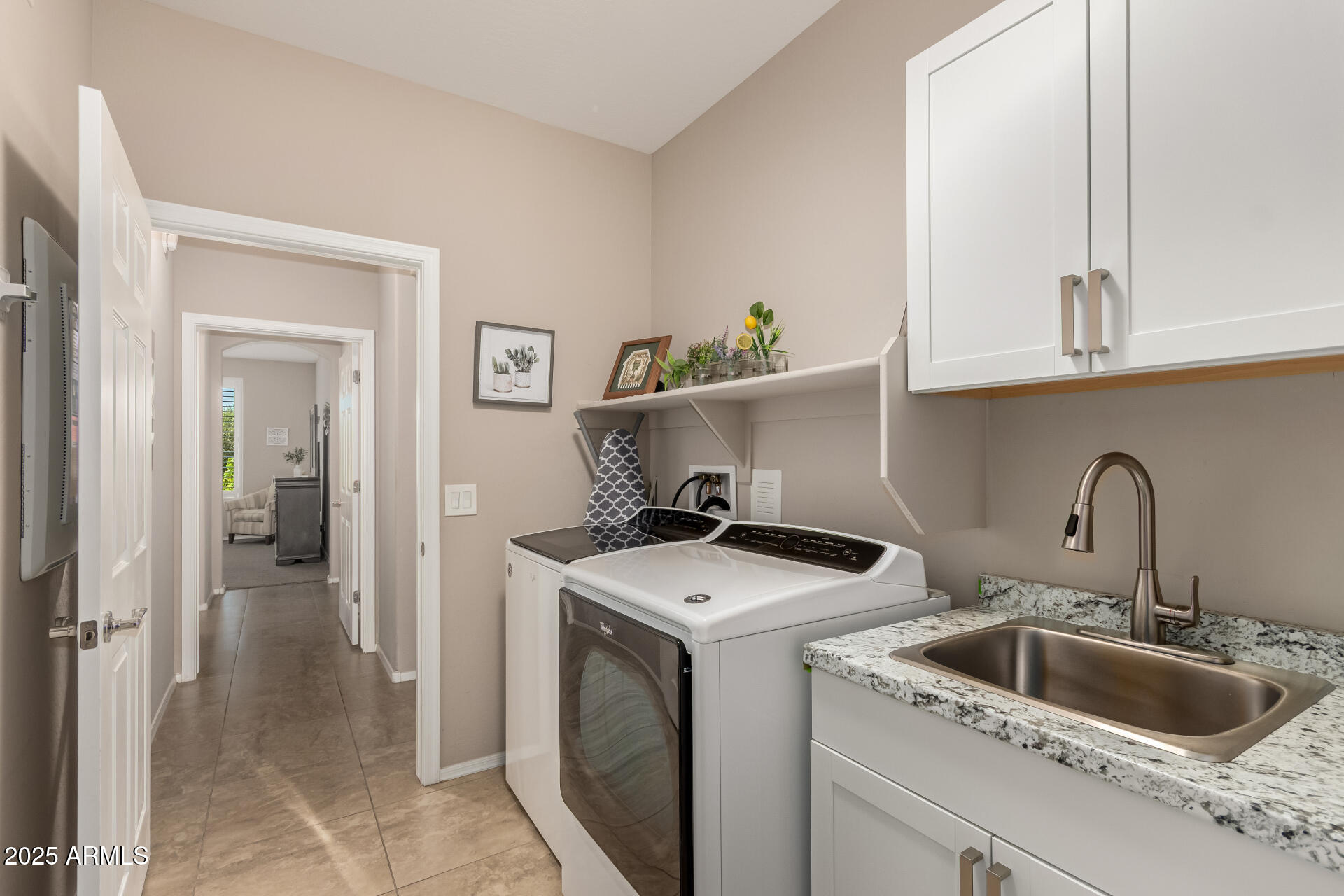 3900 N COTTONWOOD Drive, Florence