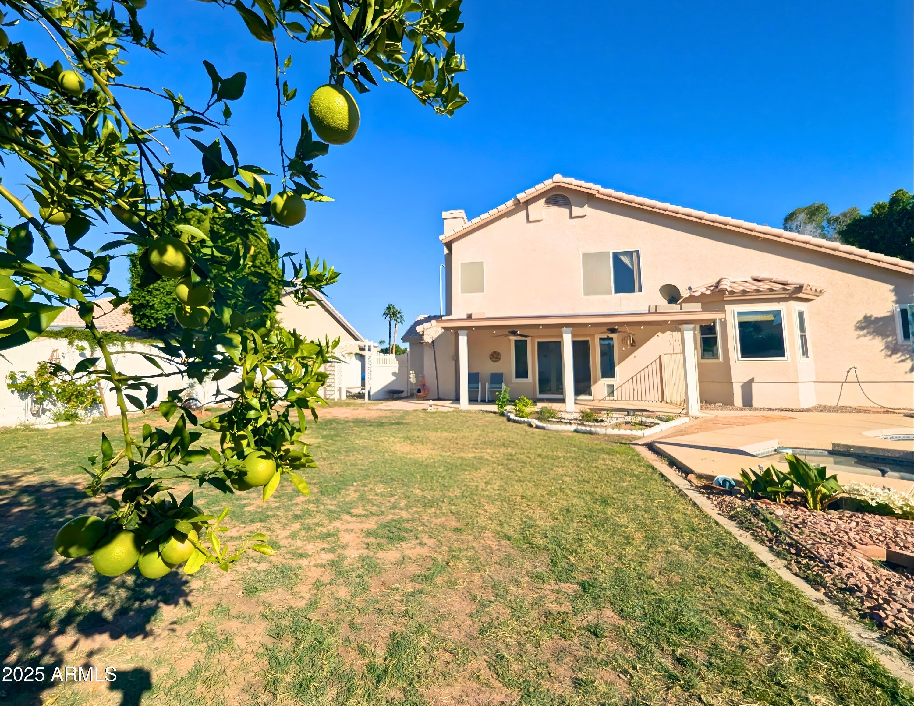 242 S SYCAMORE Place, Chandler