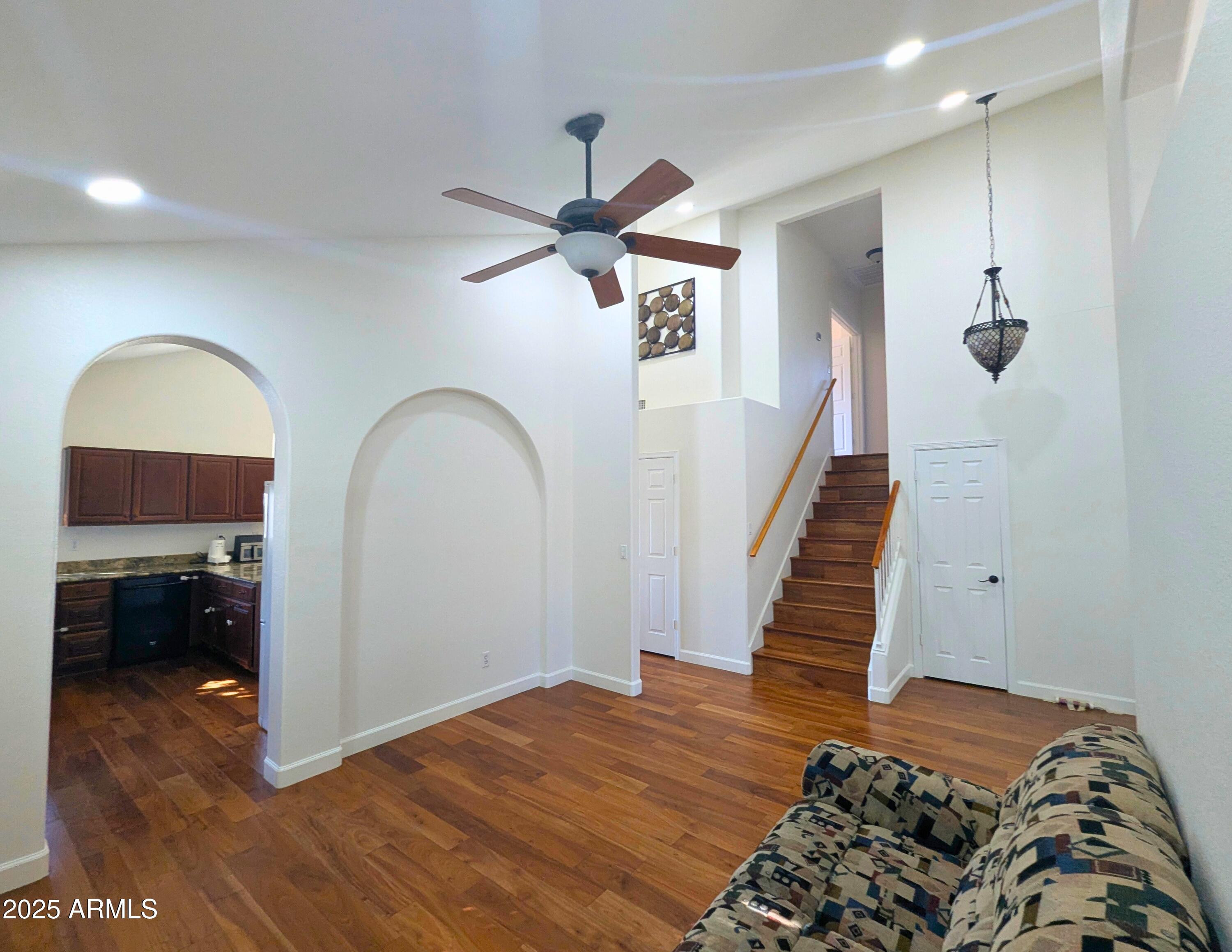 242 S SYCAMORE Place, Chandler