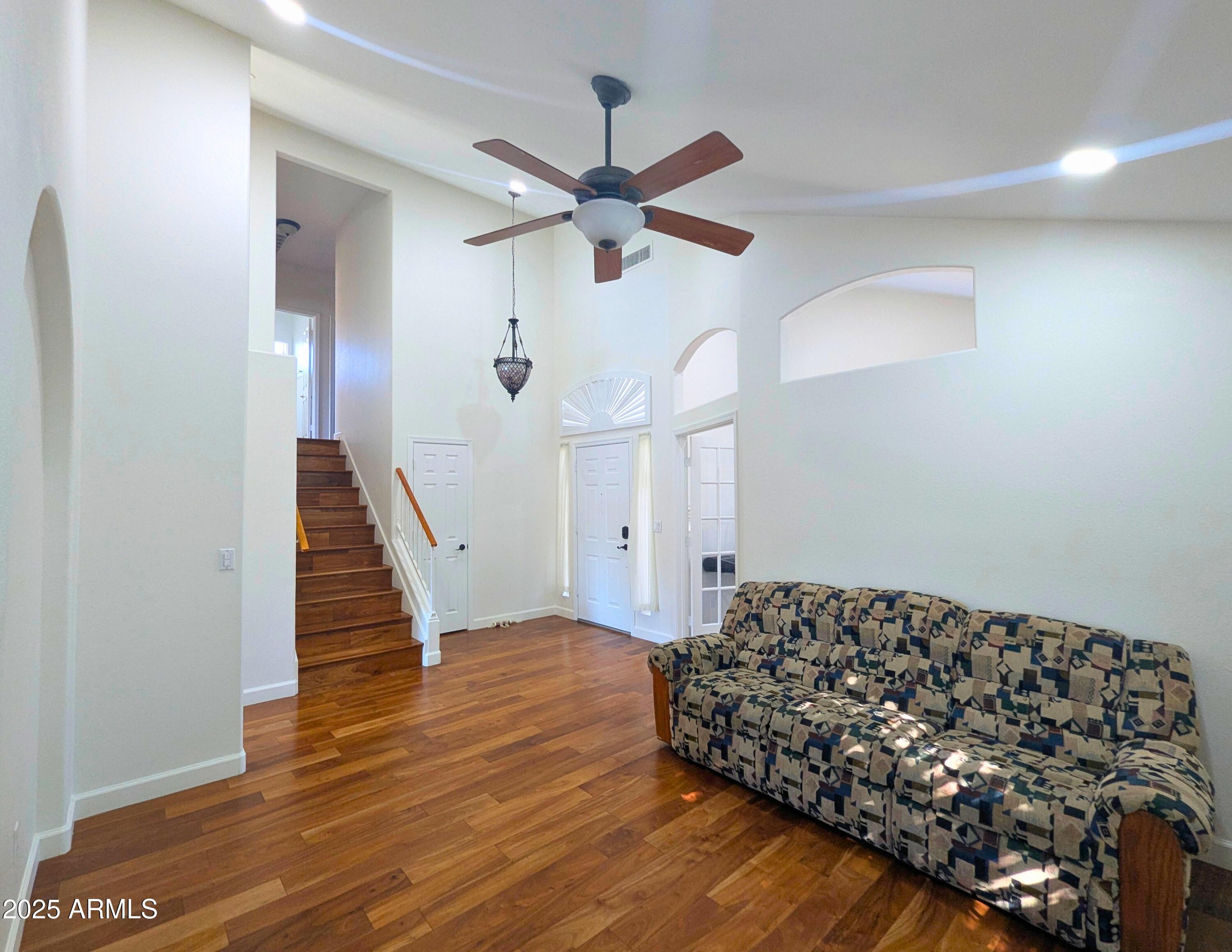 242 S SYCAMORE Place, Chandler