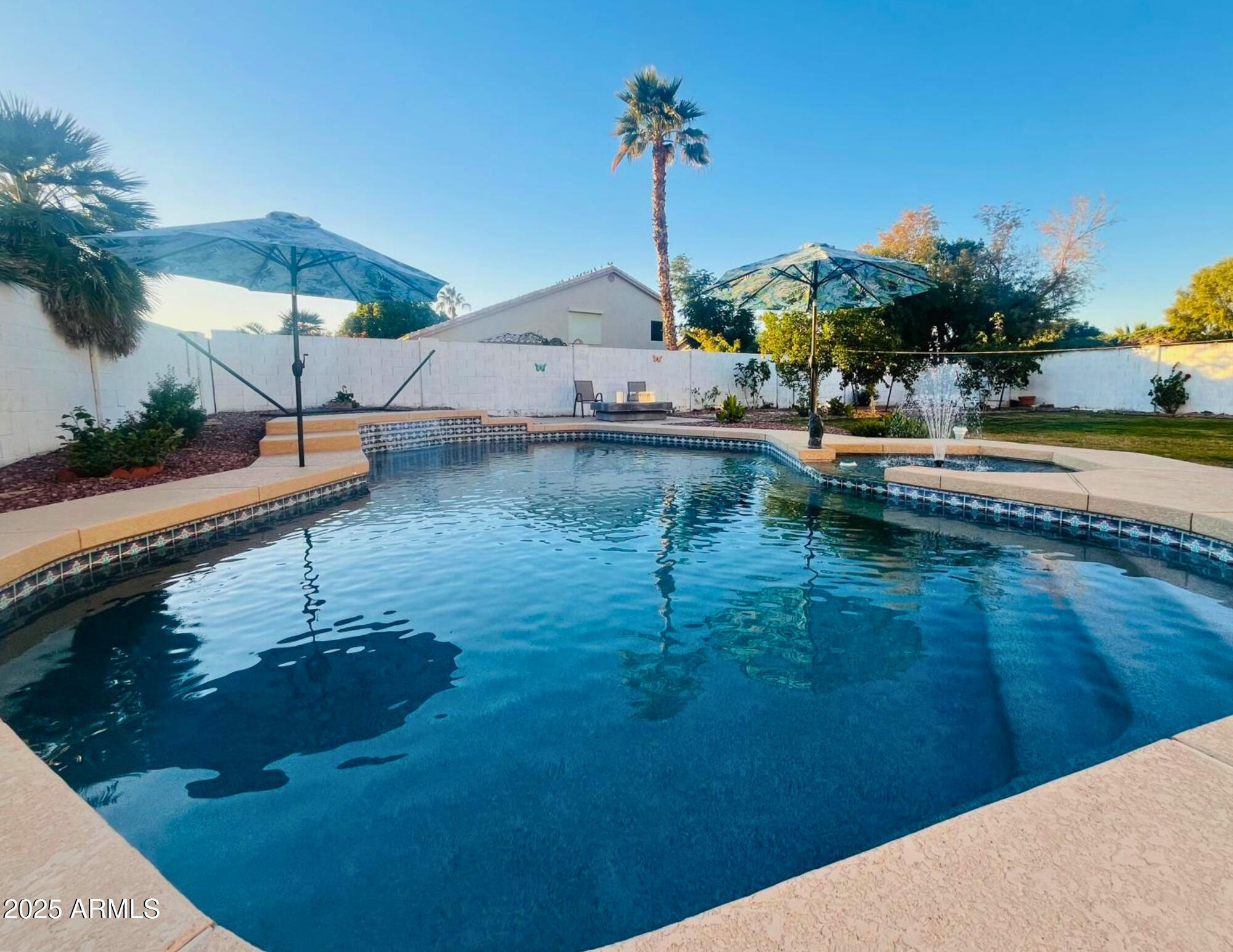 242 S SYCAMORE Place, Chandler