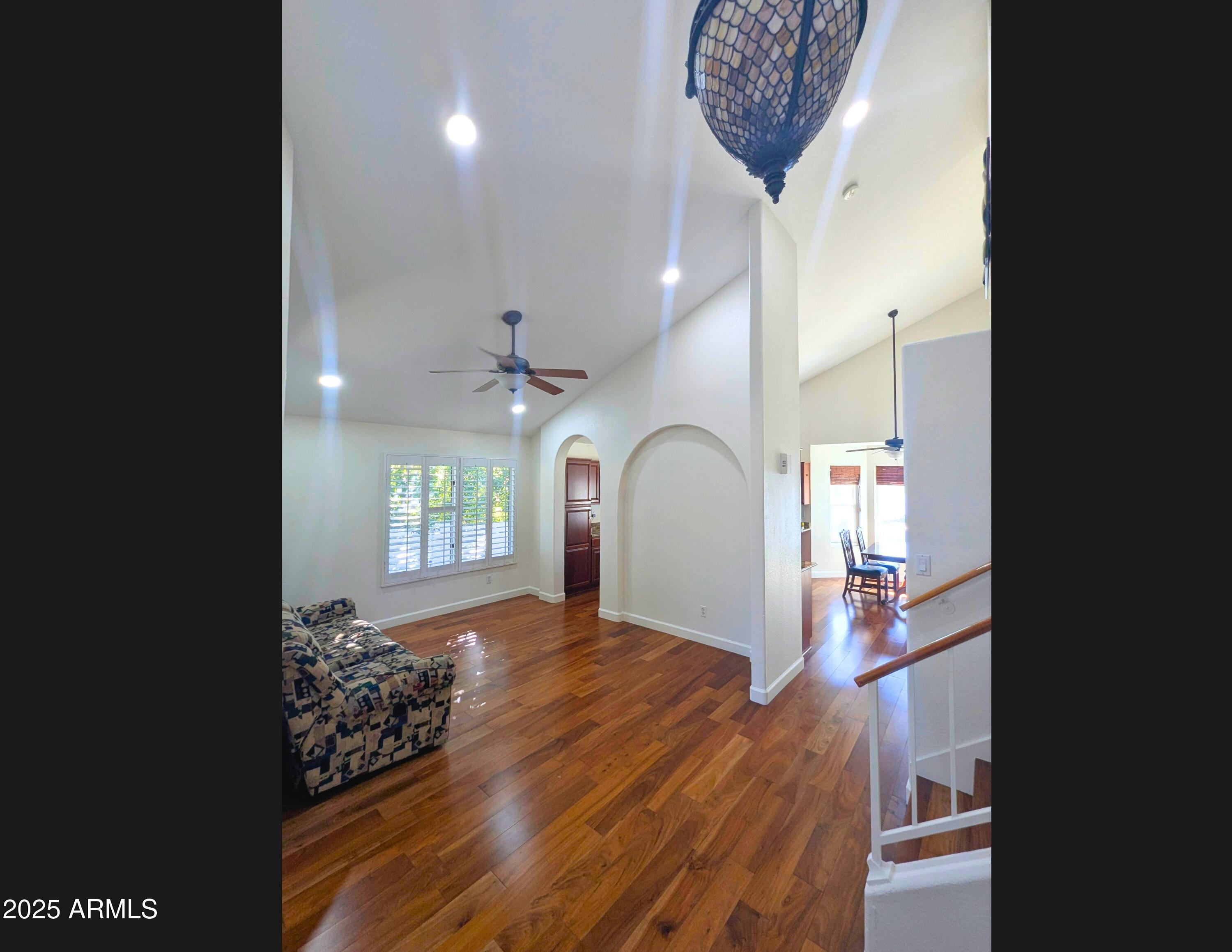 242 S SYCAMORE Place, Chandler