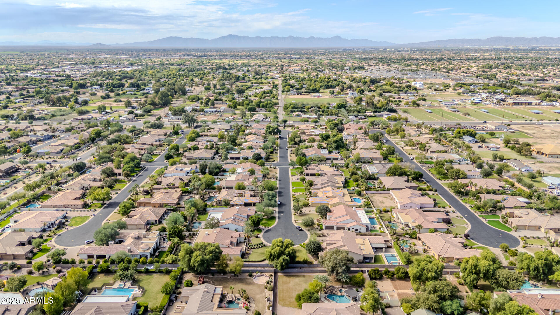 2137 E Teakwood Place, Chandler