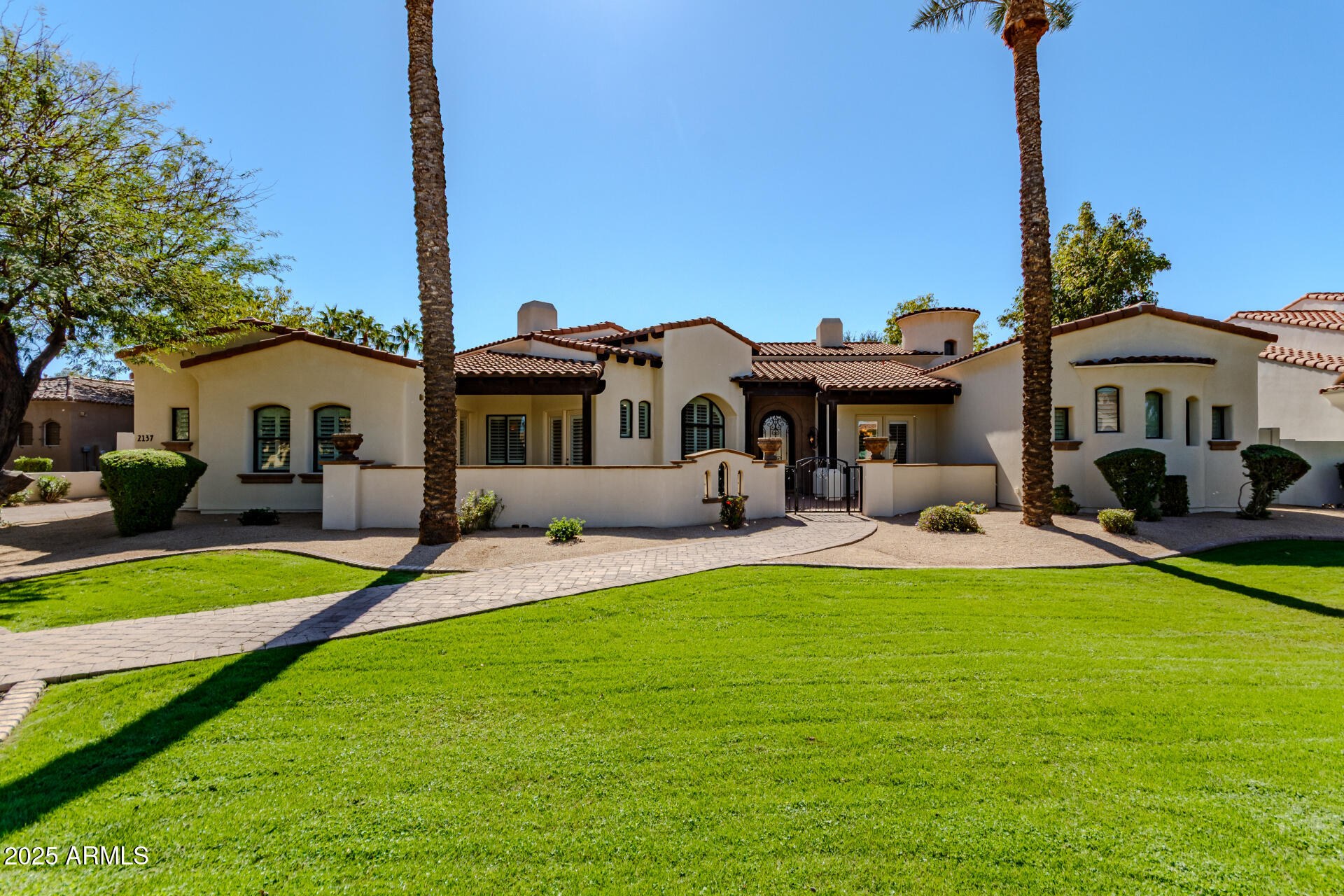 2137 E Teakwood Place, Chandler