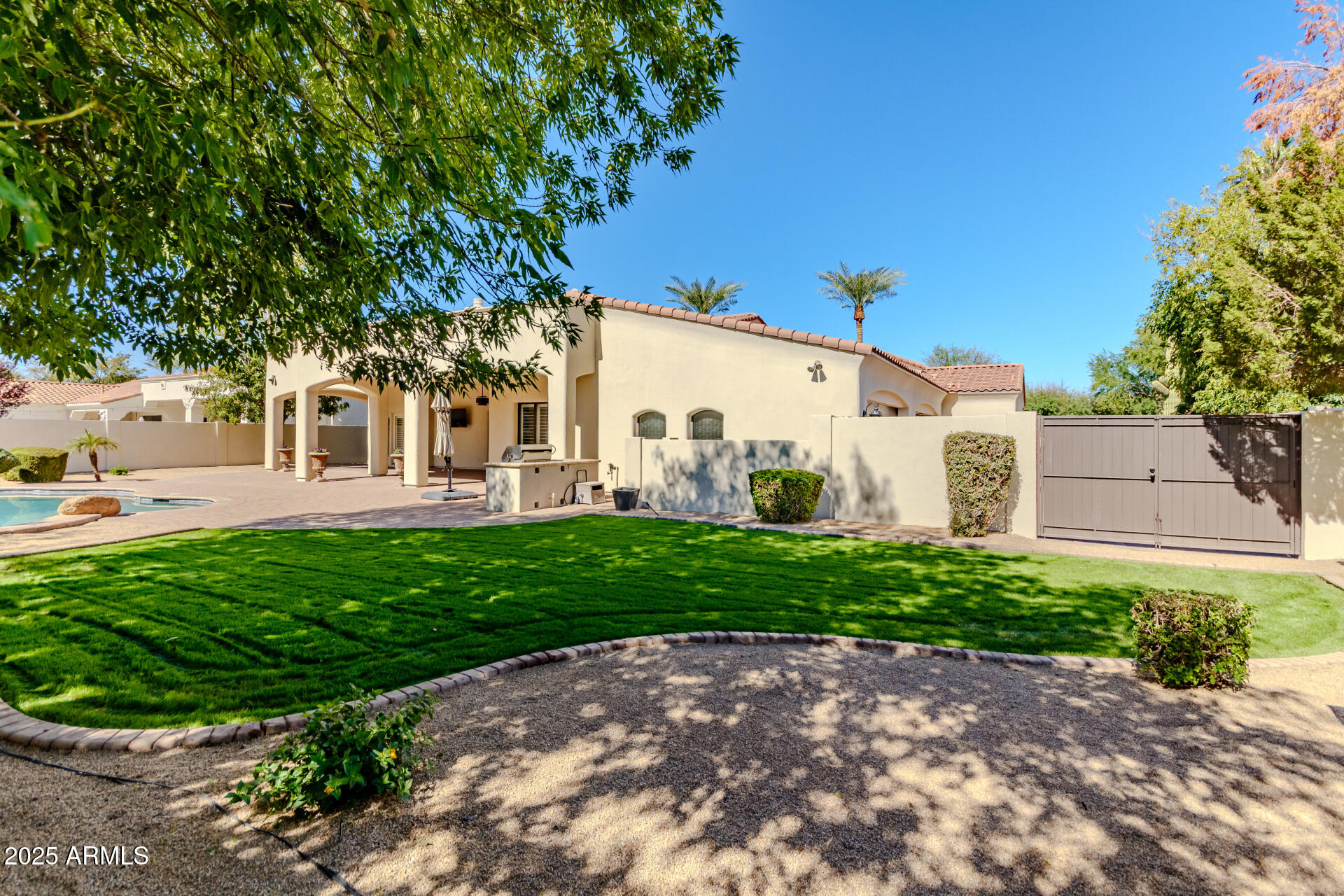 2137 E Teakwood Place, Chandler