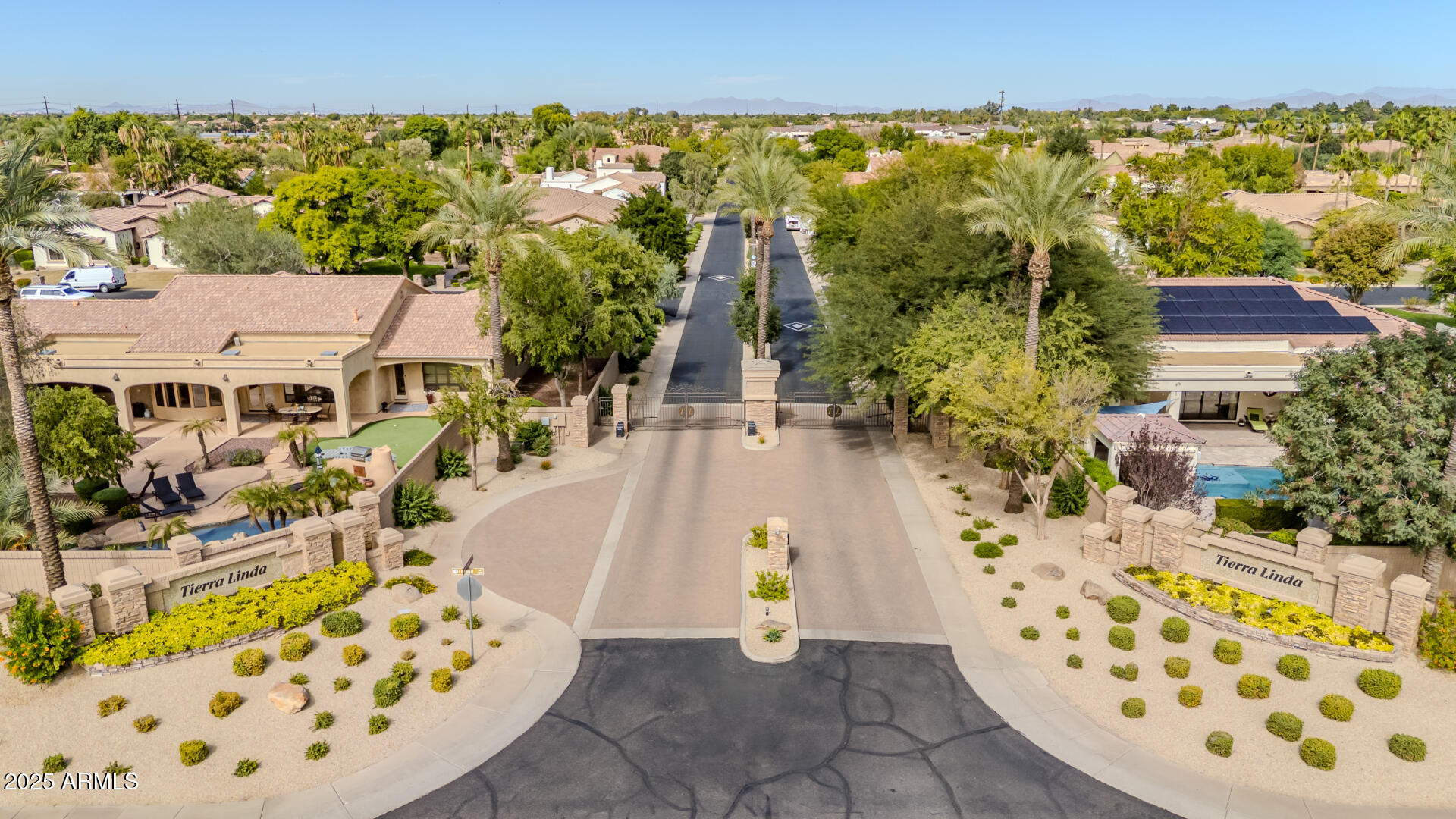 2137 E Teakwood Place, Chandler